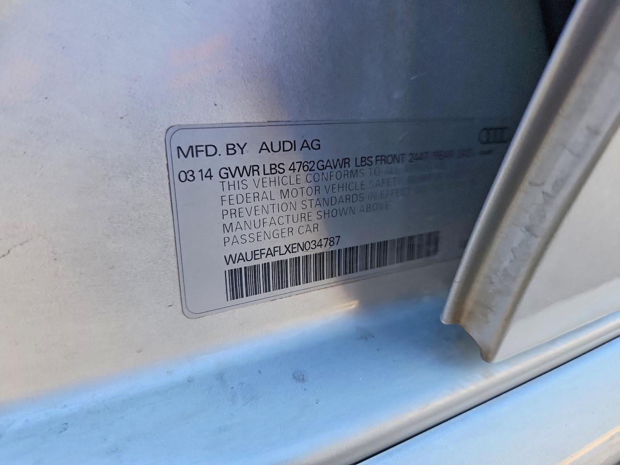 2014 Audi A4 Premium Plus Silver vin: WAUEFAFLXEN034787