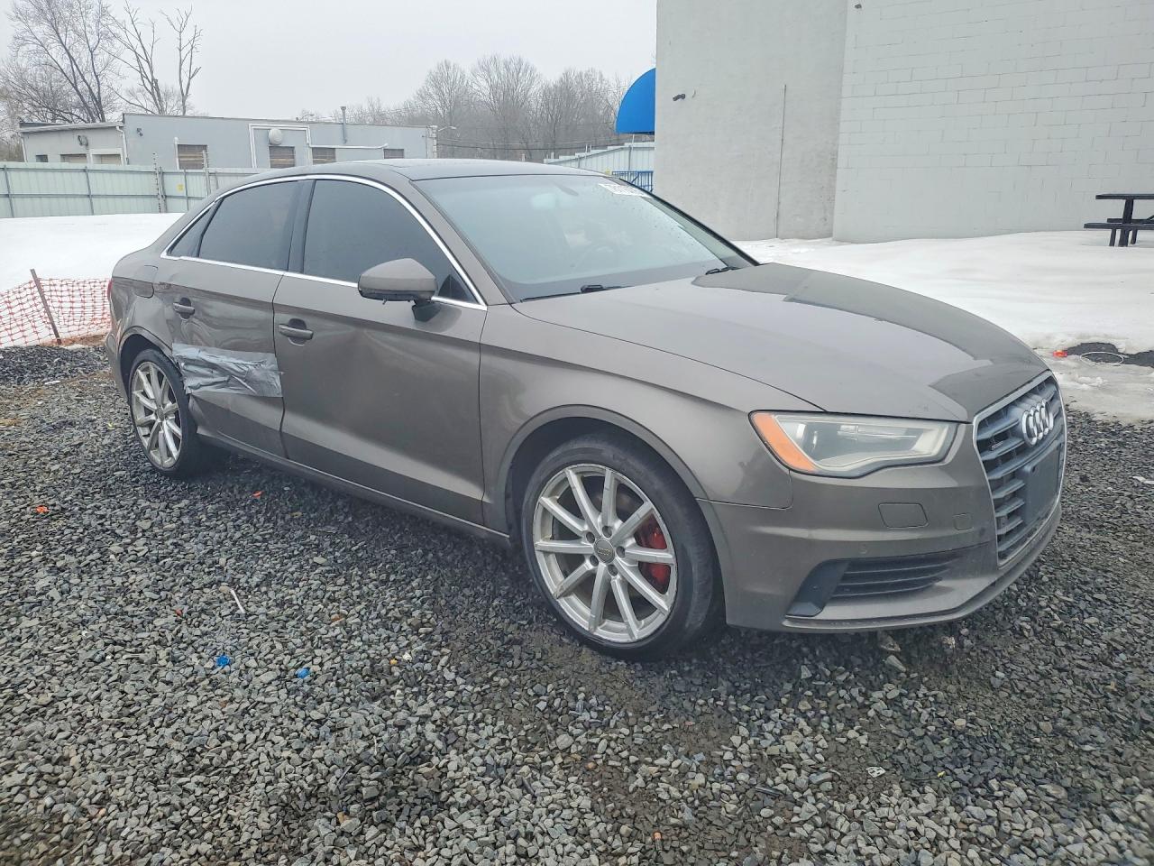 2015 Audi A3 Premium Plus Tan vin: WAUEFGFF0F1023044
