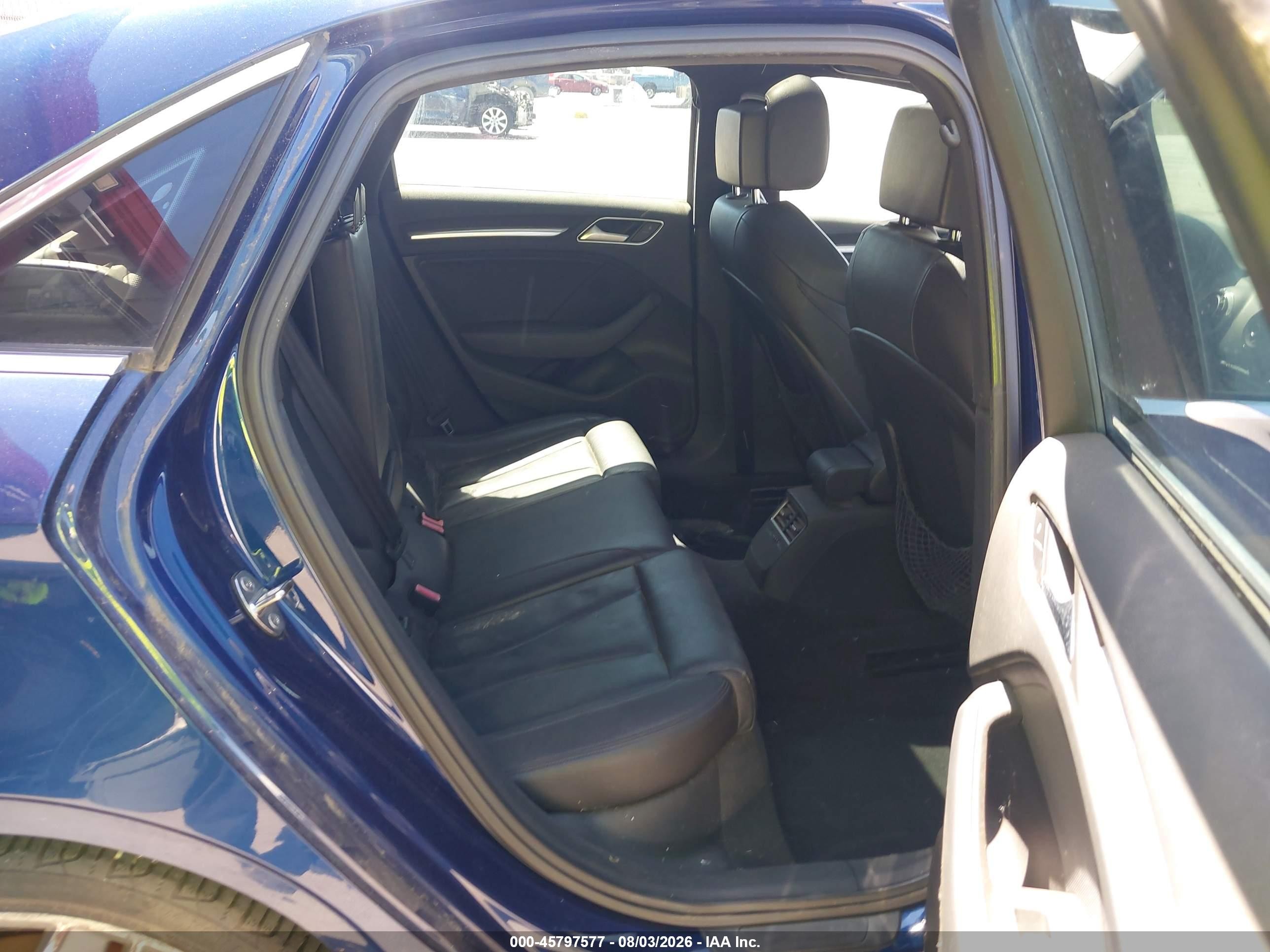 2015 Audi A3 2.0t Premium Blue vin: WAUEFGFF0F1037669