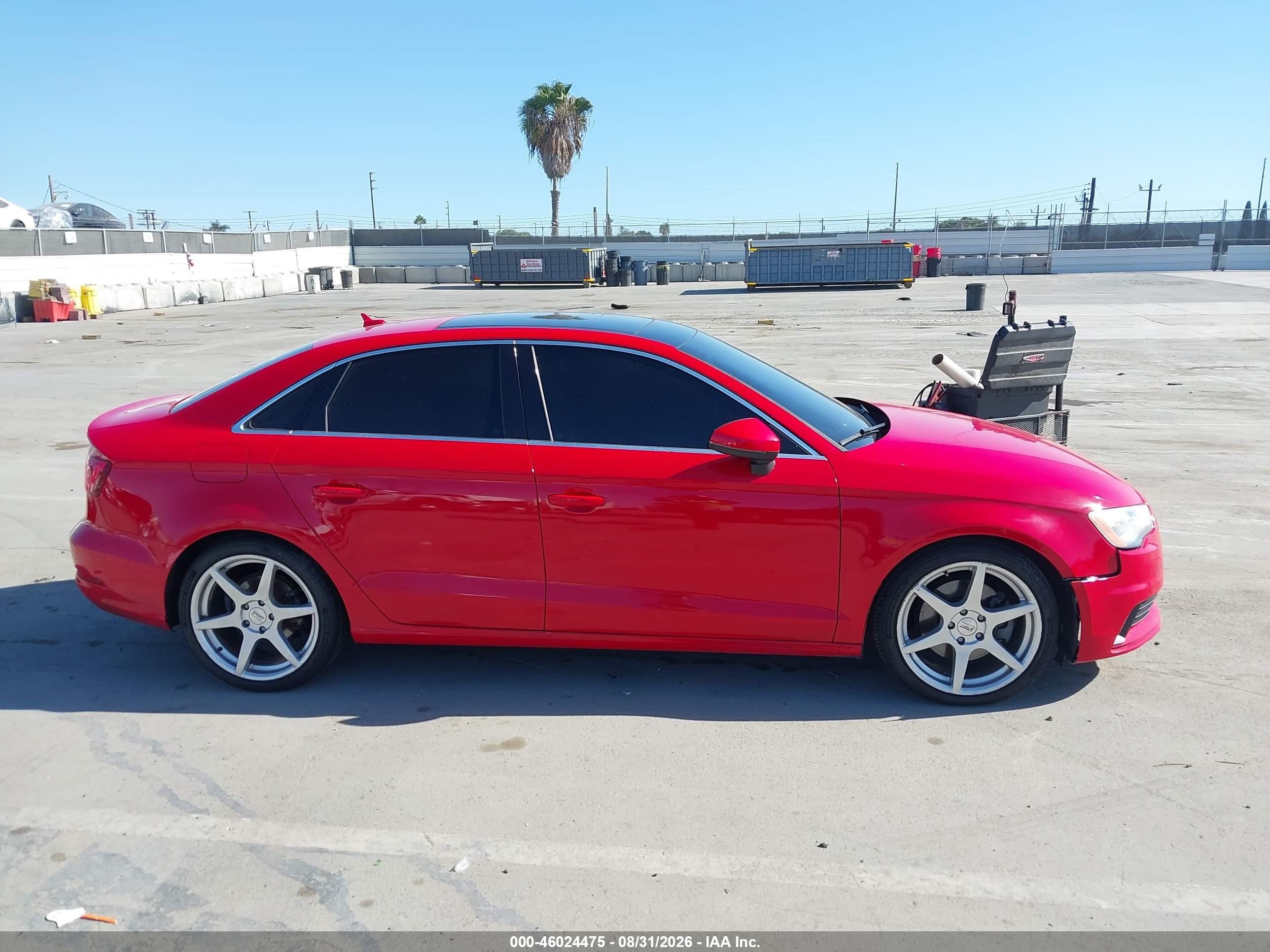 2015 Audi A3 2.0t Premium Red vin: WAUEFGFF0F1088895