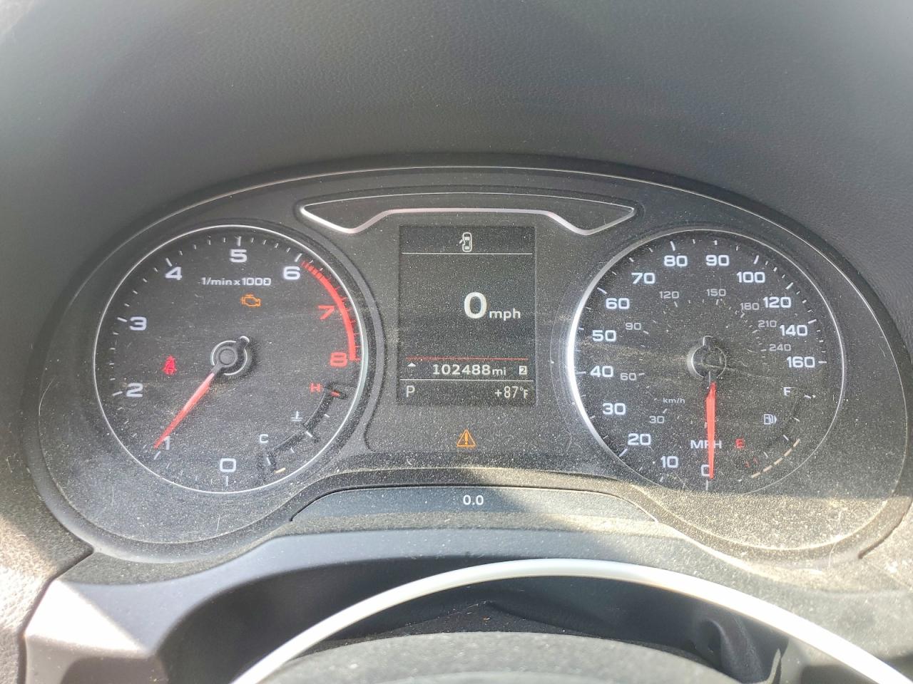 2015 Audi A3 Premium Plus Серебряный vin: WAUEFGFF1F1085231