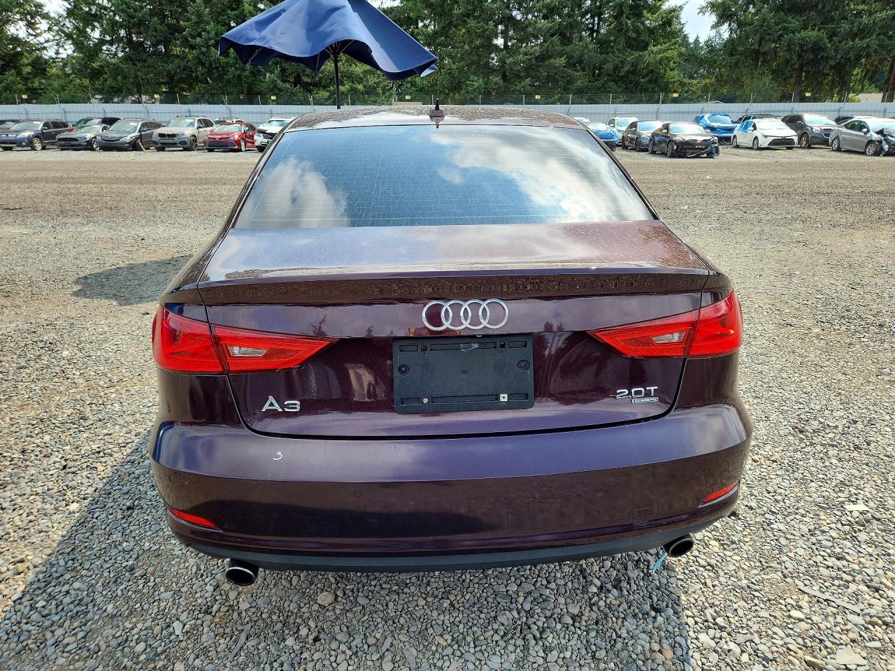 2015 Audi A3 Premium Plus Burgundy vin: WAUEFGFF2F1050004