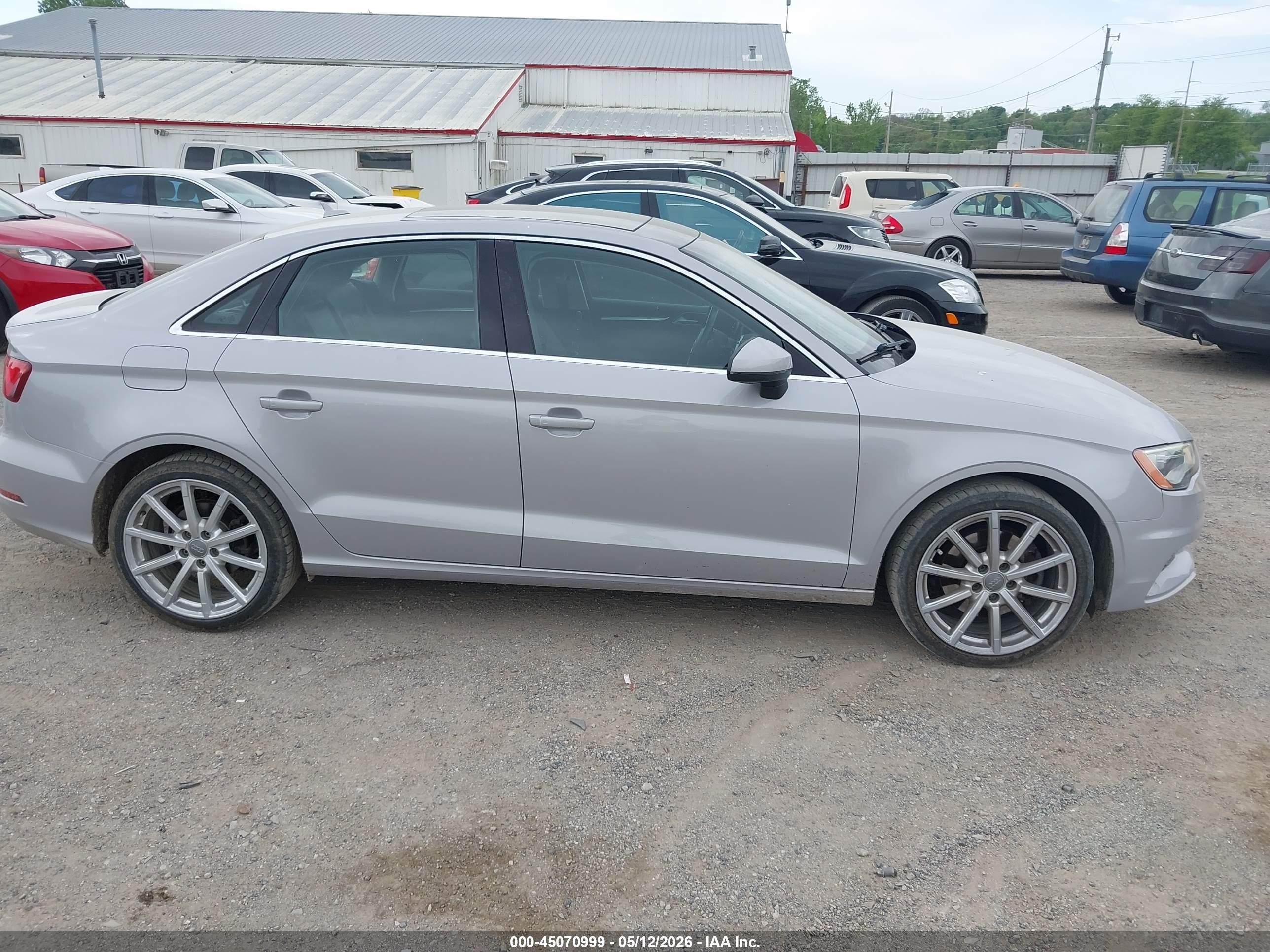 2015 Audi A3 2.0t Premium Silver vin: WAUEFGFF2F1134999