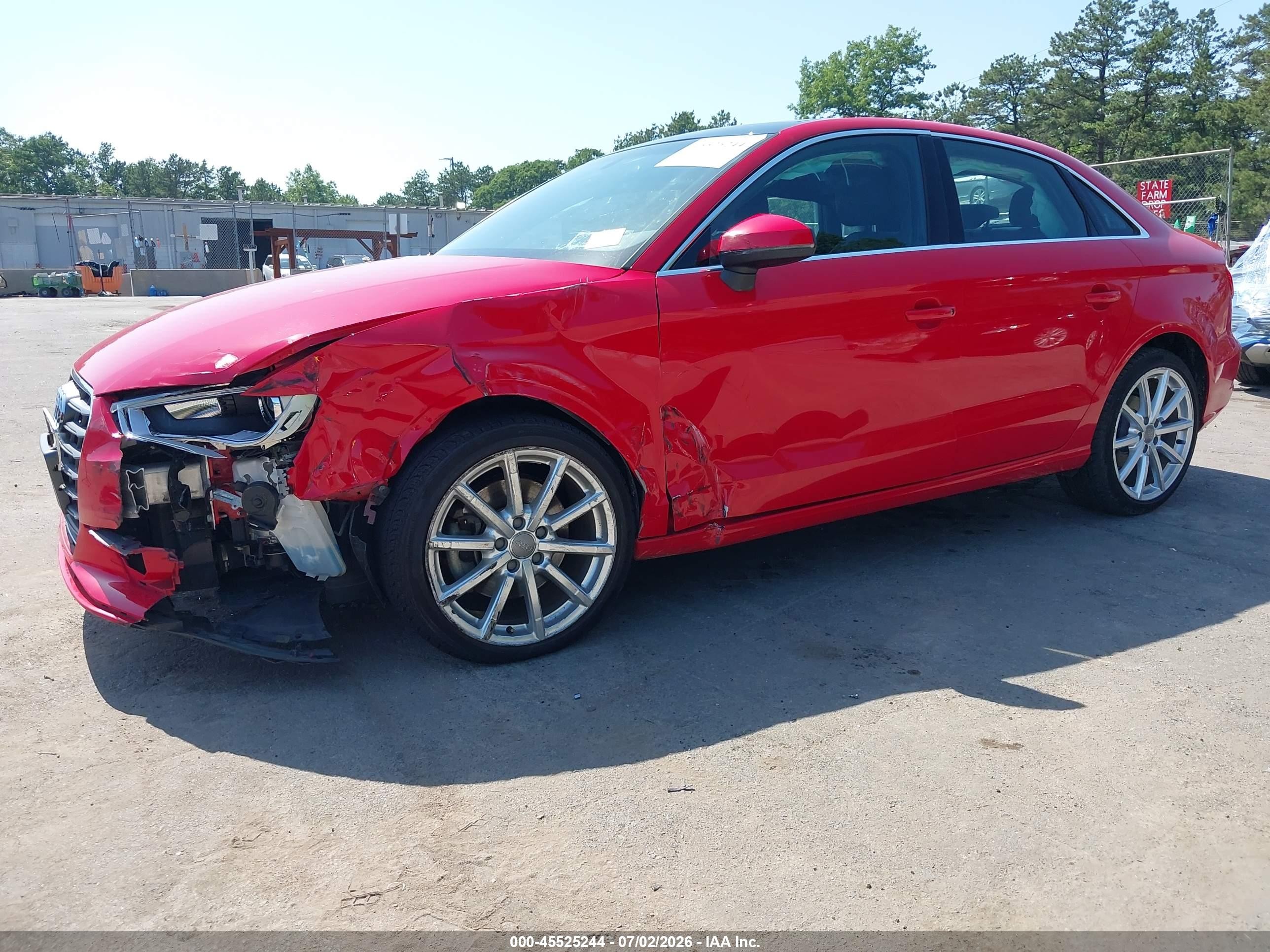 2015 Audi A3 2.0t Premium Red vin: WAUEFGFF7F1015927