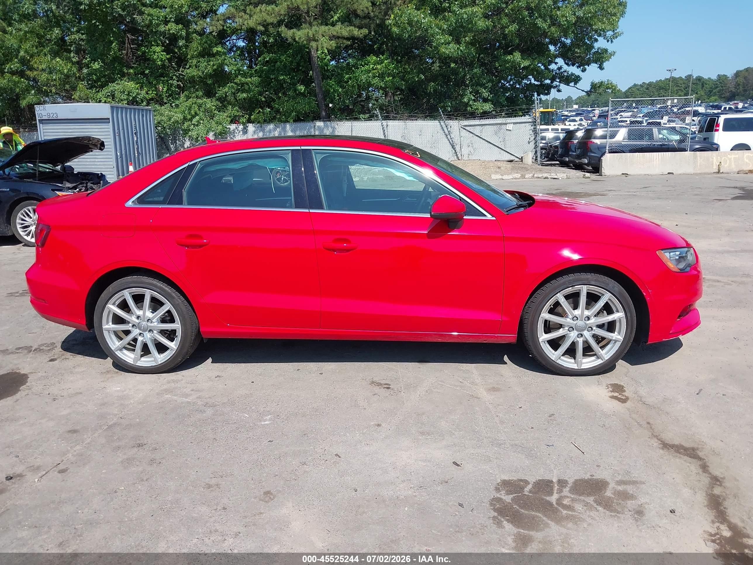 2015 Audi A3 2.0t Premium Red vin: WAUEFGFF7F1015927