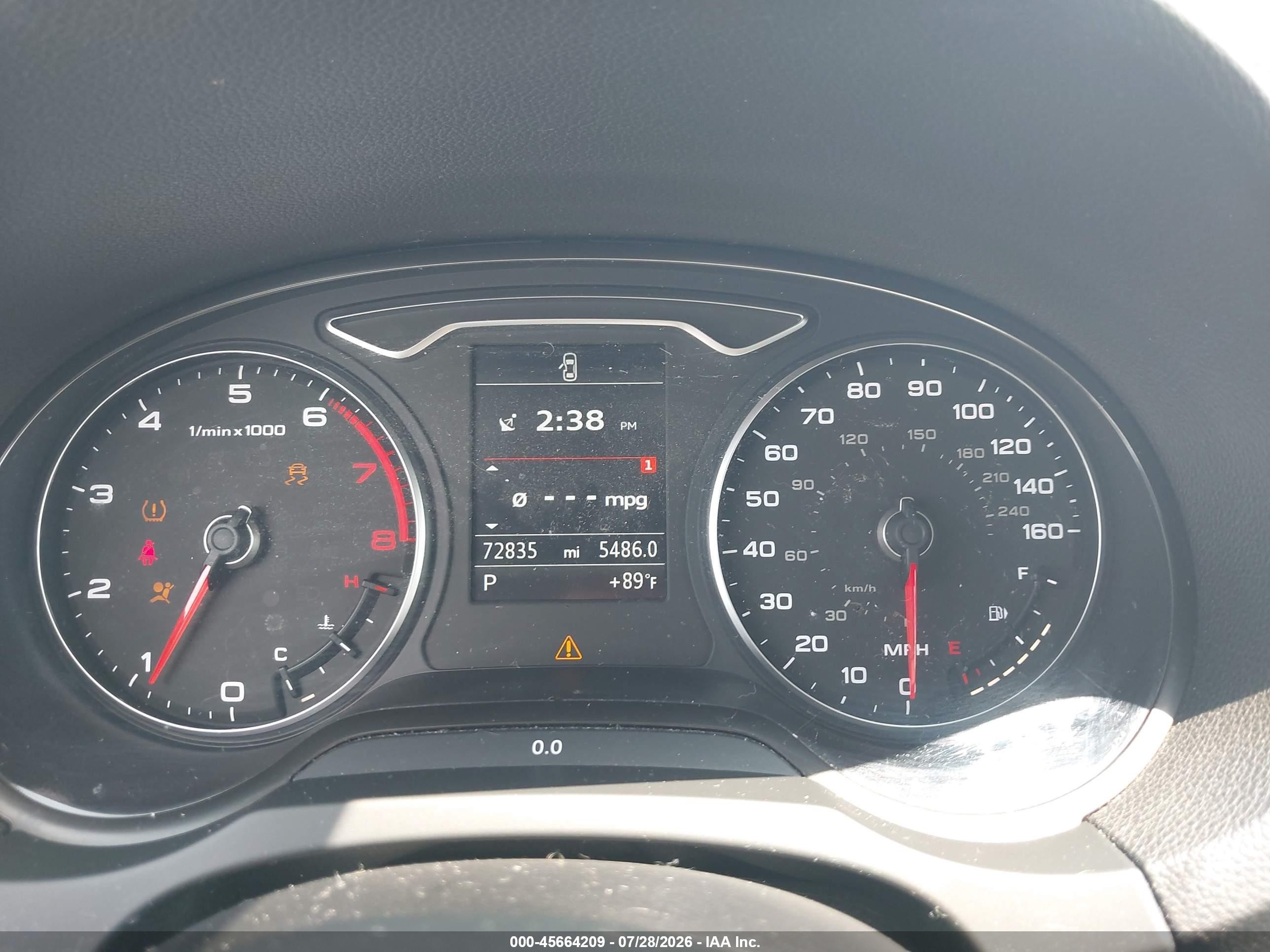 2015 Audi A3 2.0t Premium Серебряный vin: WAUEFGFF7F1069308