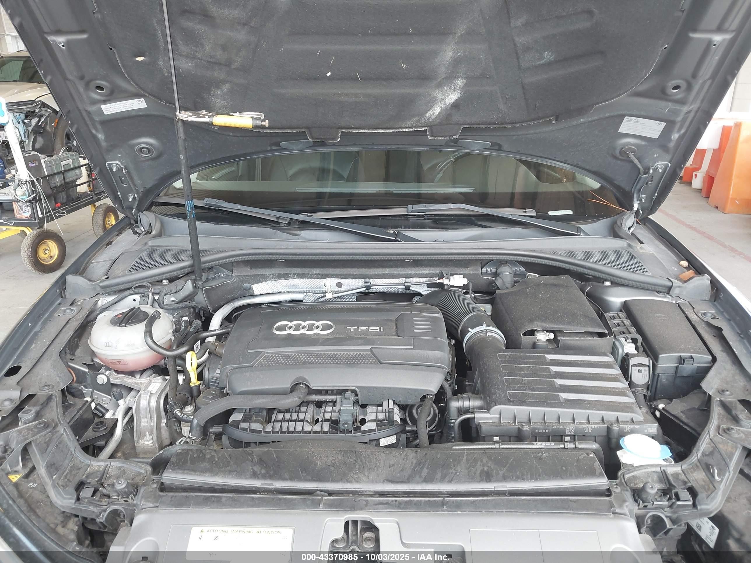 2015 Audi A3 2.0t Premium Gray vin: WAUEFGFF7F1075898