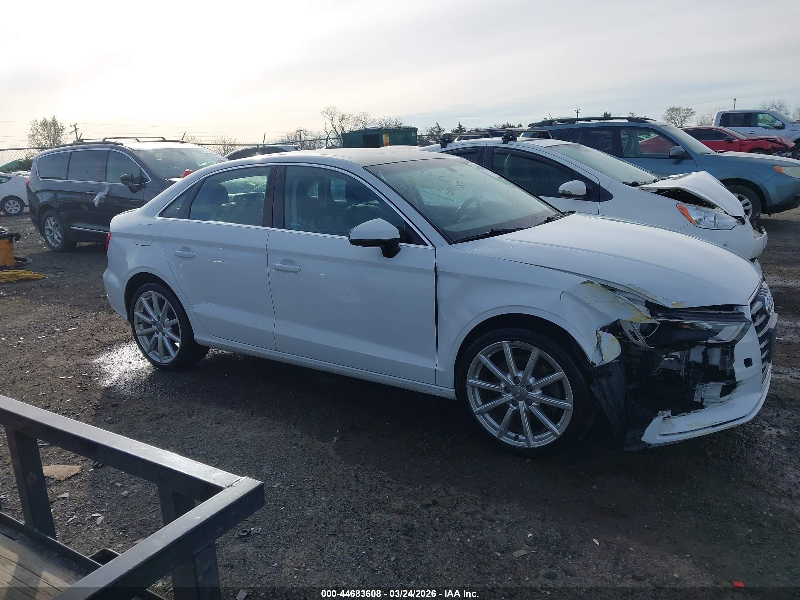 2015 Audi A3 2.0t Premium White vin: WAUEFGFF7F1121150