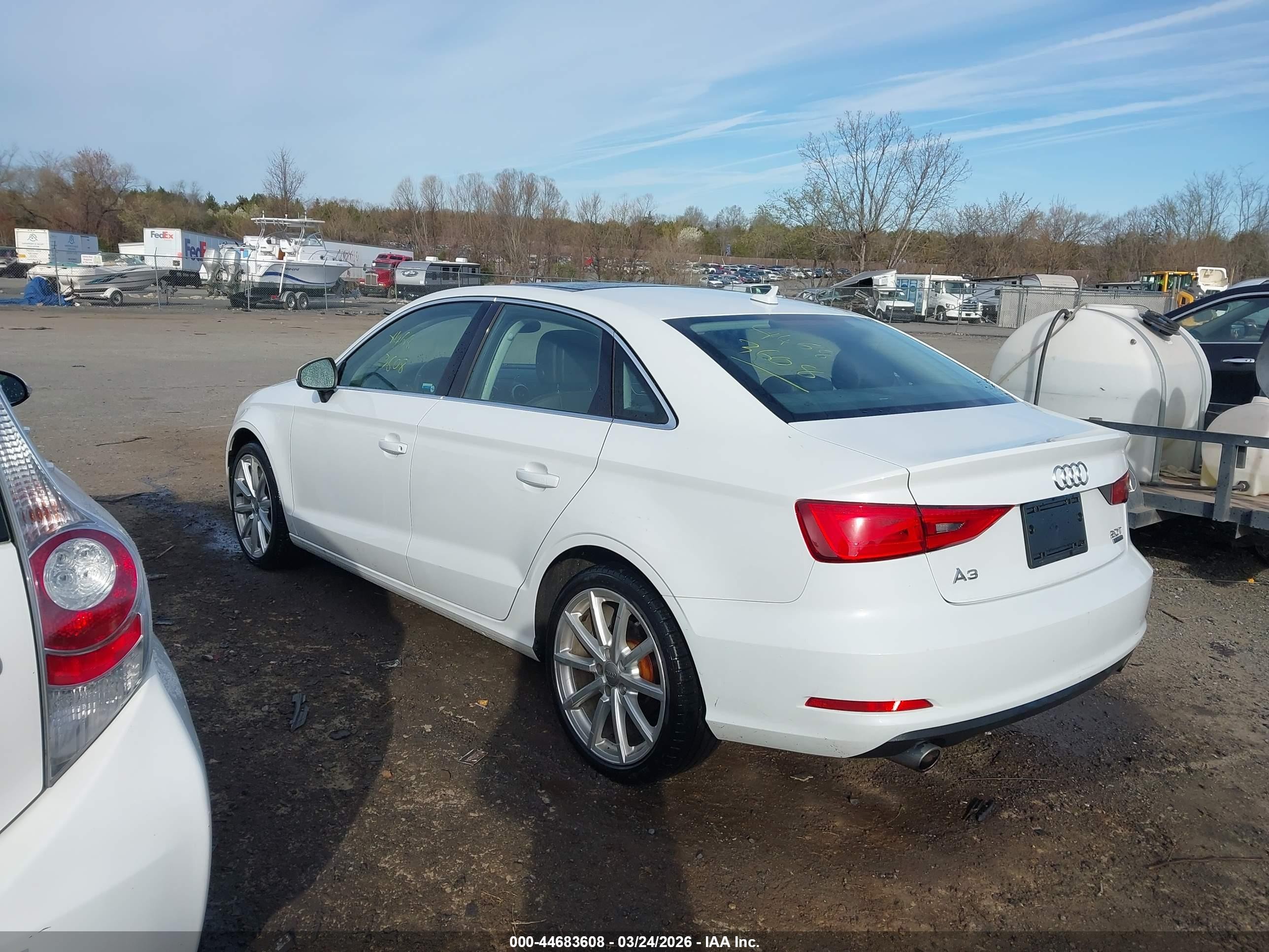 2015 Audi A3 2.0t Premium White vin: WAUEFGFF7F1121150