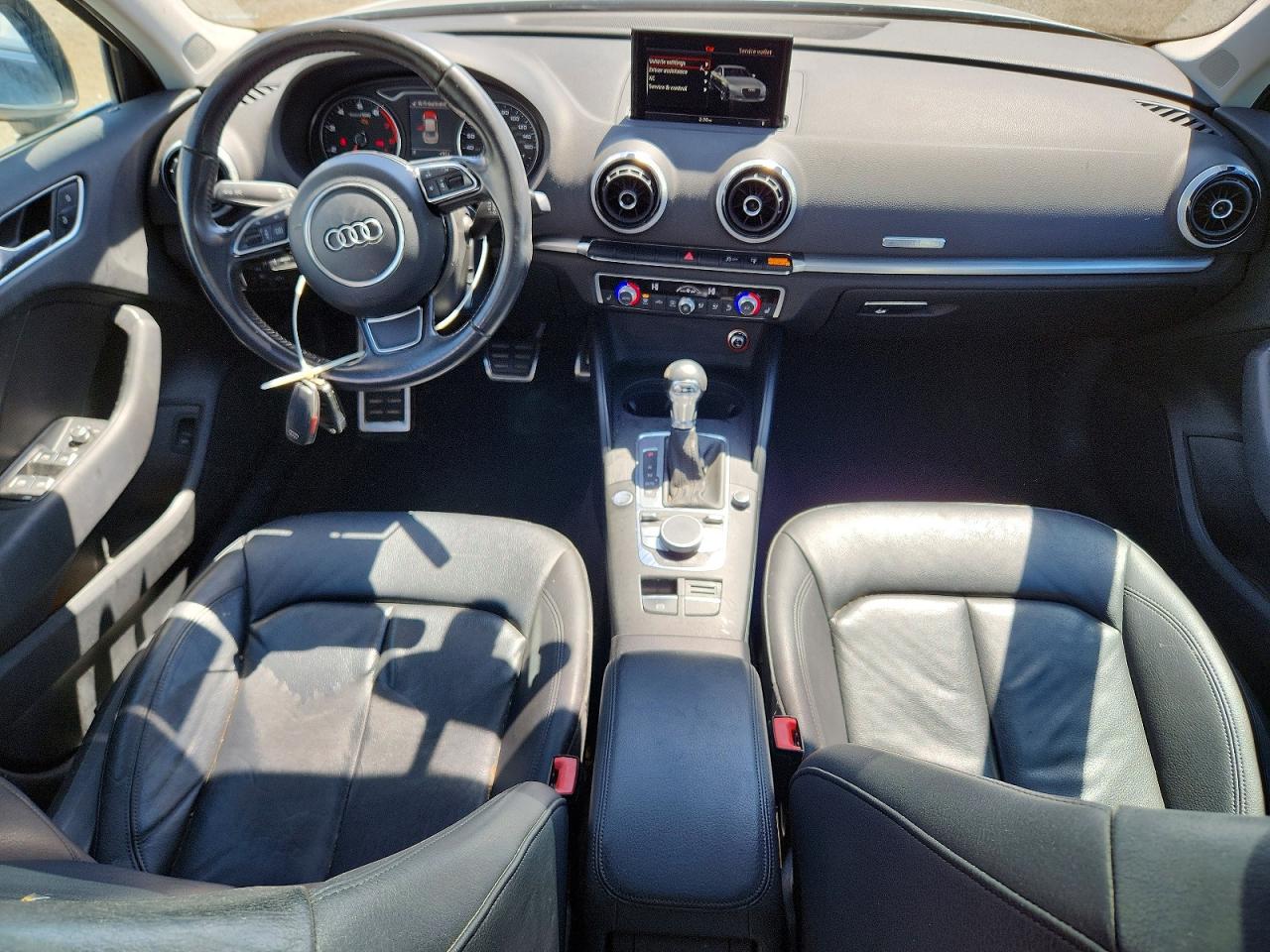 2015 Audi A3 Premium Plus Серебряный vin: WAUEFGFF9F1004895