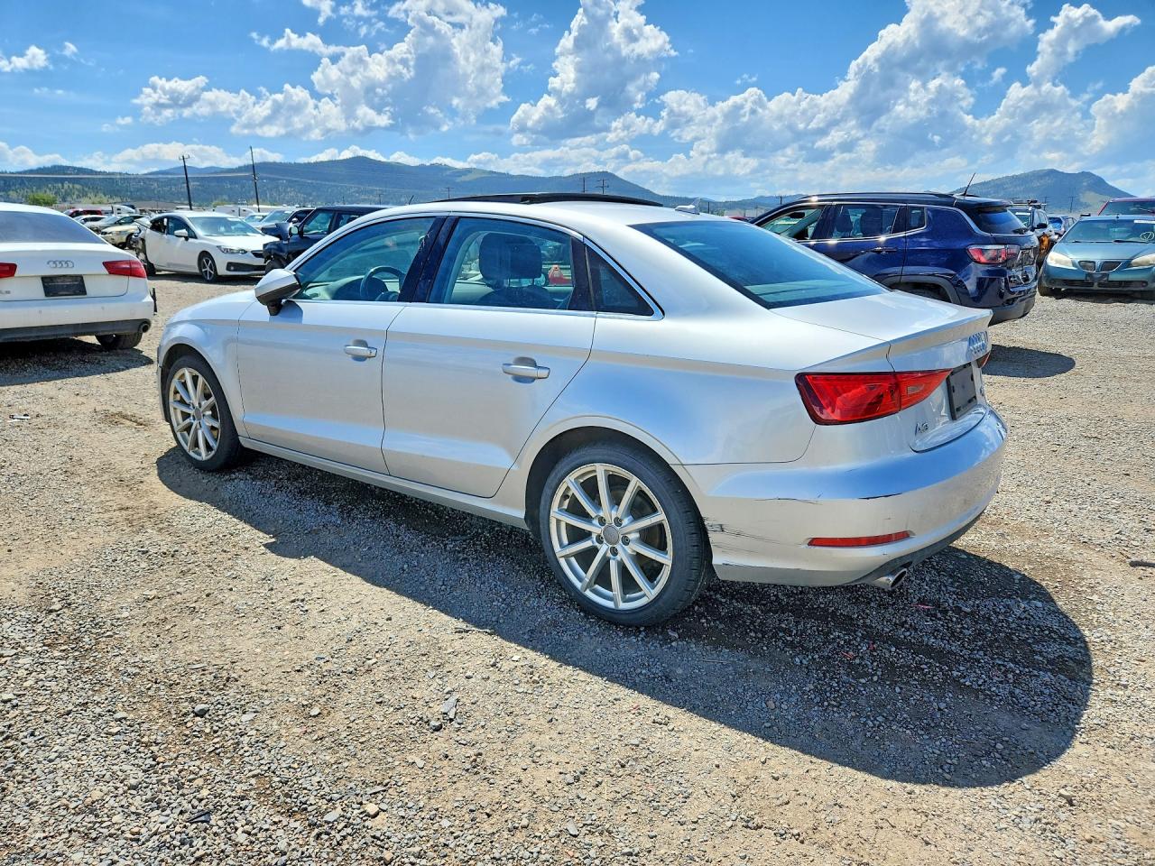 2015 Audi A3 Premium Plus Серебряный vin: WAUEFGFF9F1004895