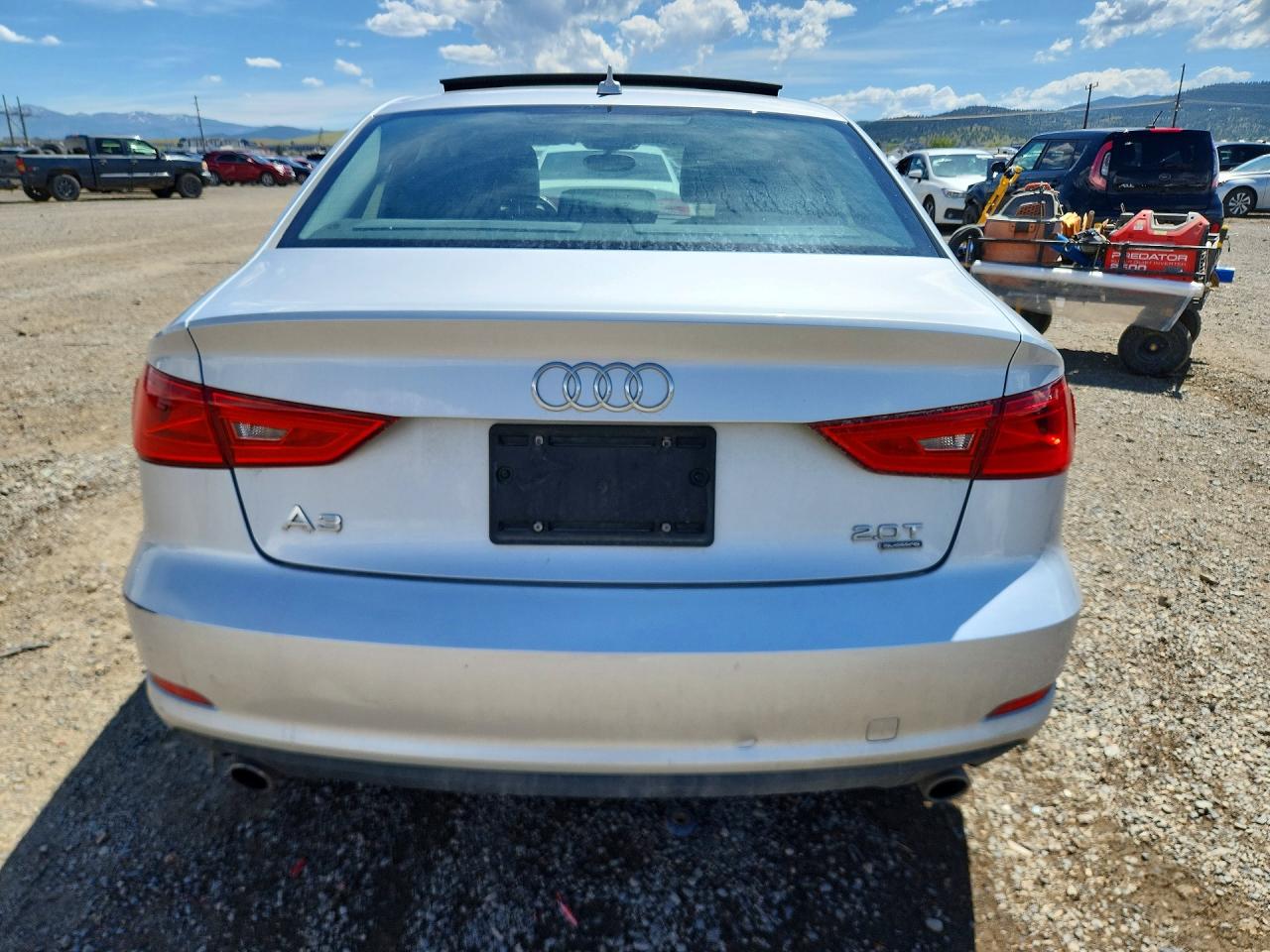 2015 Audi A3 Premium Plus Серебряный vin: WAUEFGFF9F1004895