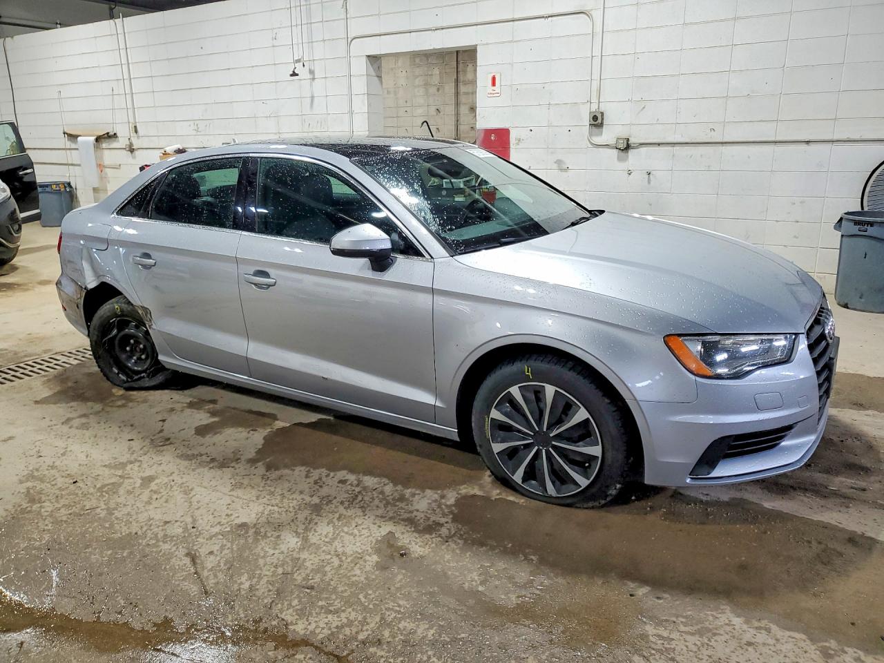 2015 Audi A3 Premium Plus Silver vin: WAUEFGFFXF1033354