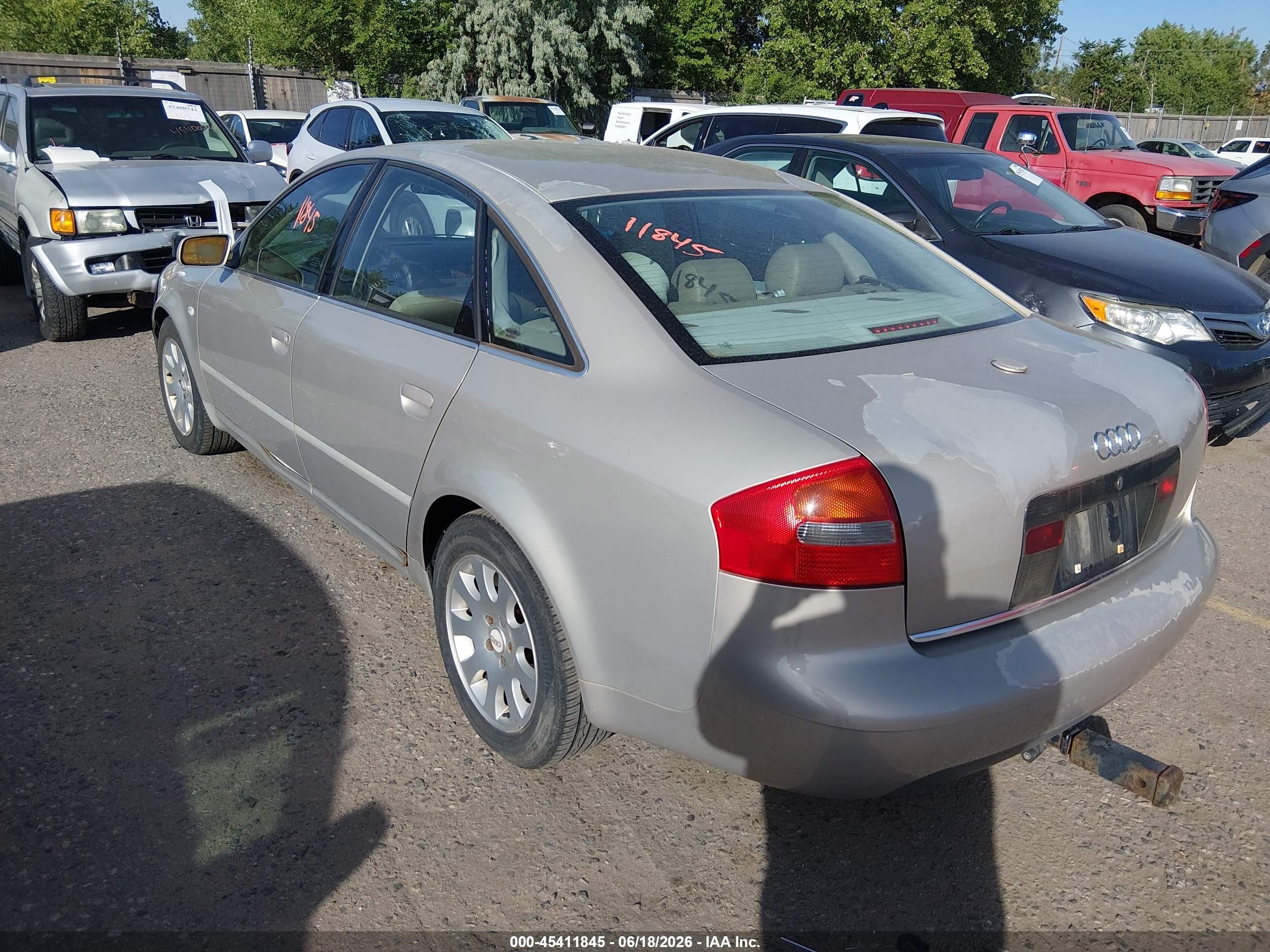 2000 Audi A6 2.8 Quattro Золотой vin: WAUEH64B5YN099729