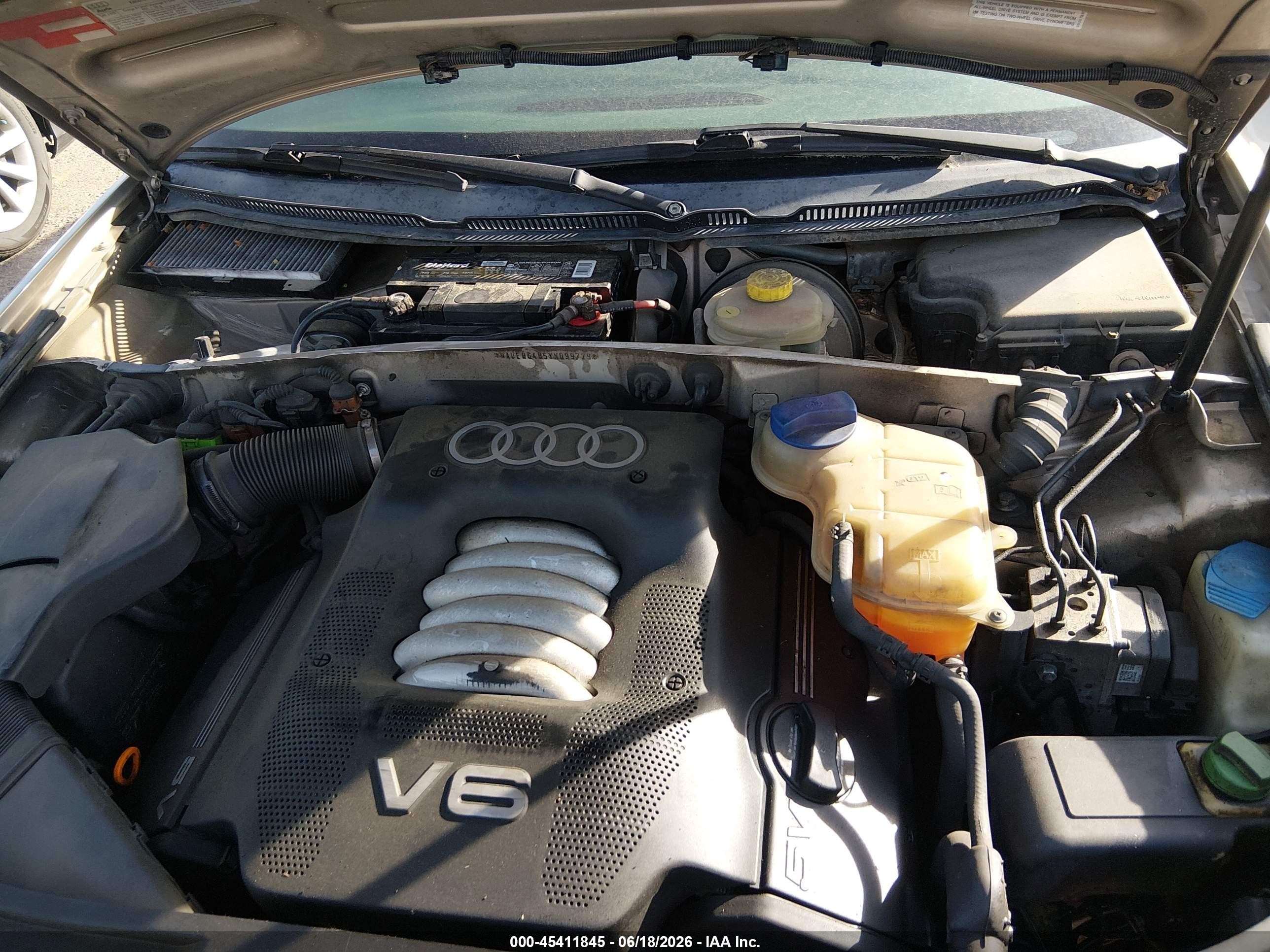2000 Audi A6 2.8 Quattro Золотой vin: WAUEH64B5YN099729