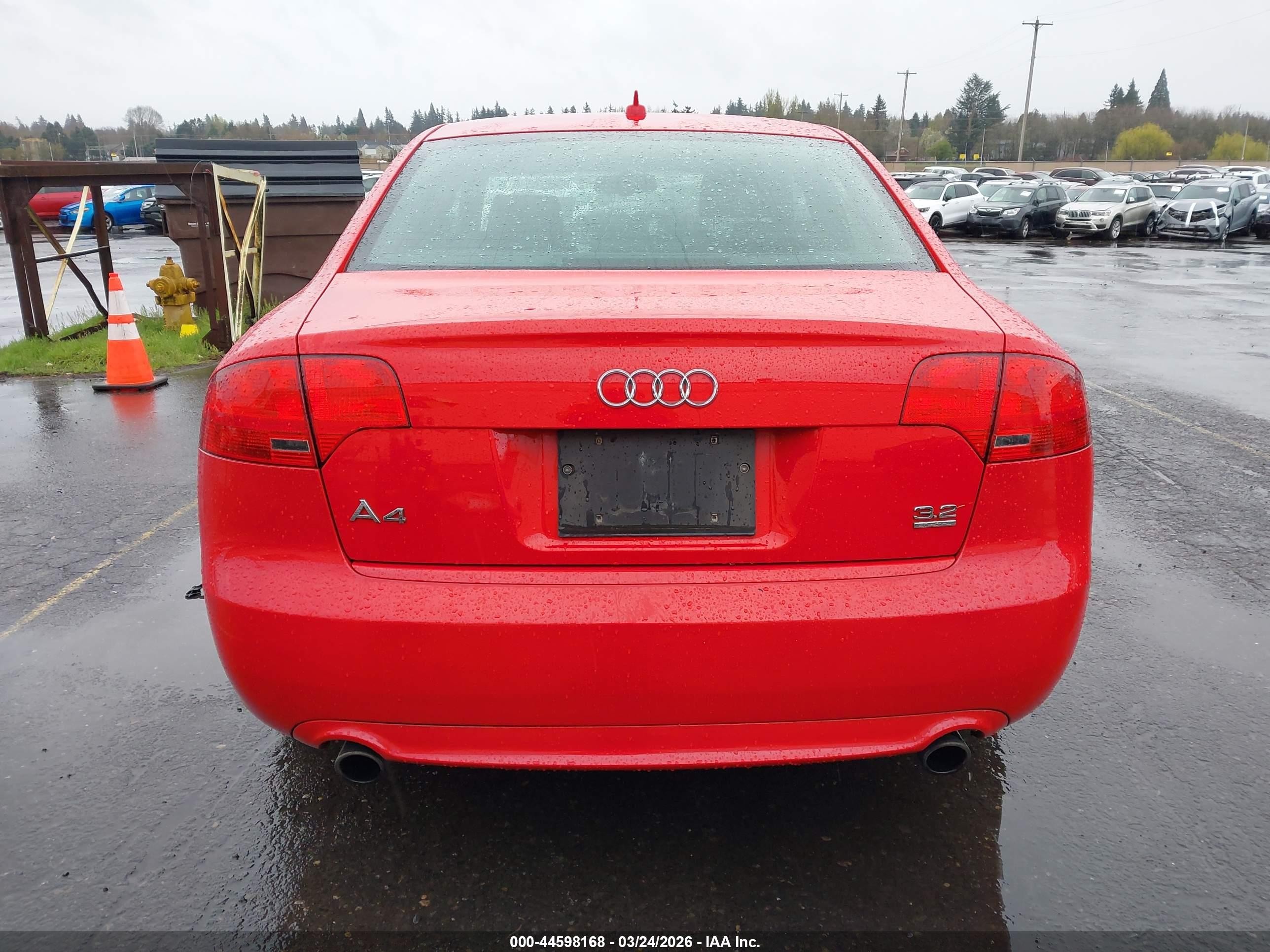 2007 Audi A4 3.2 Red vin: WAUEH78E67A130485