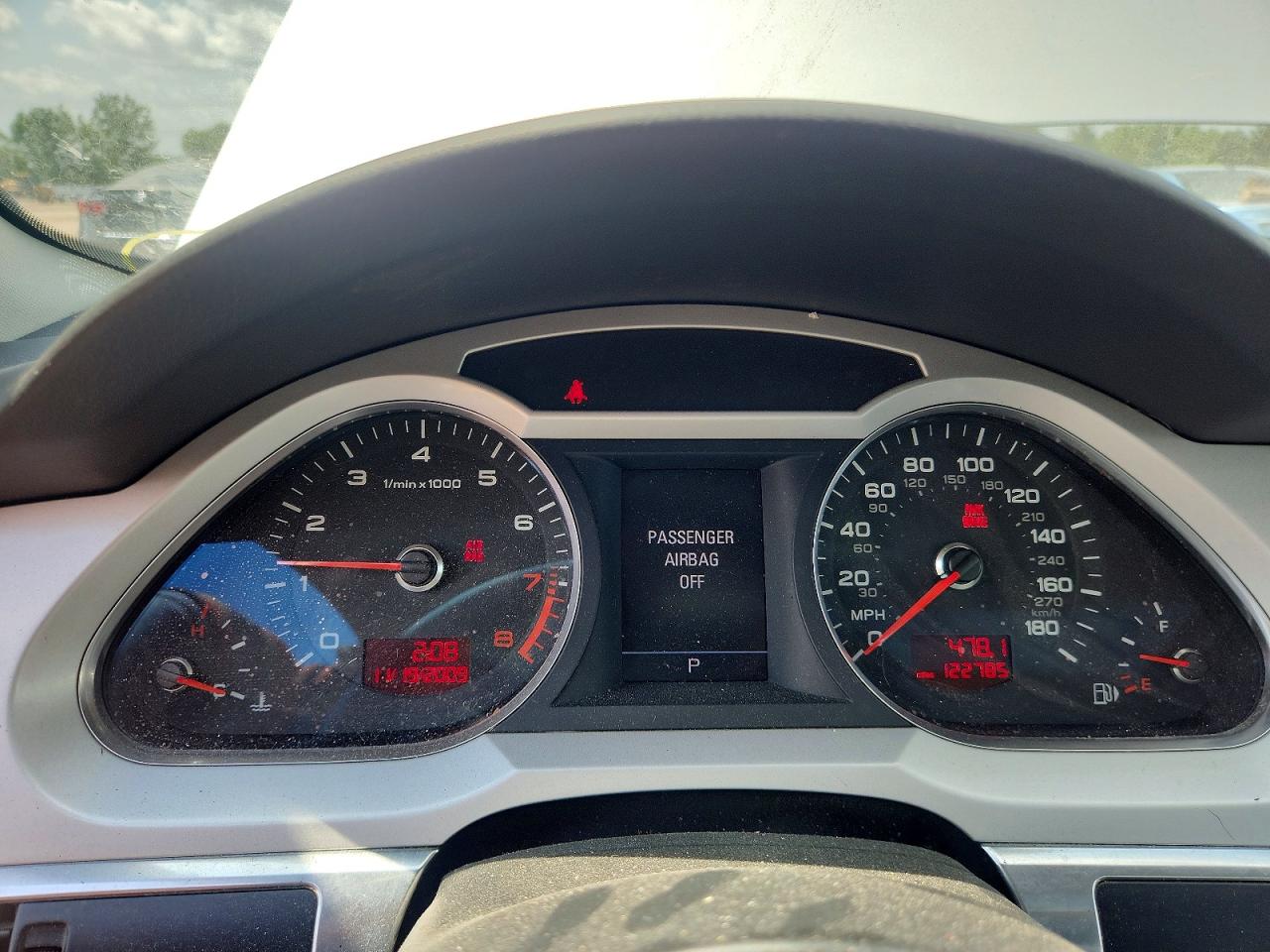 2010 Audi A6 Premium Plus Silver vin: WAUEKAFB3AN062637