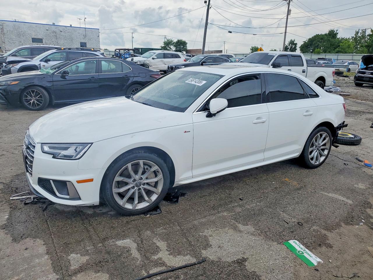 2019 Audi A4 Premium Plus White vin: WAUENAF40KN010229