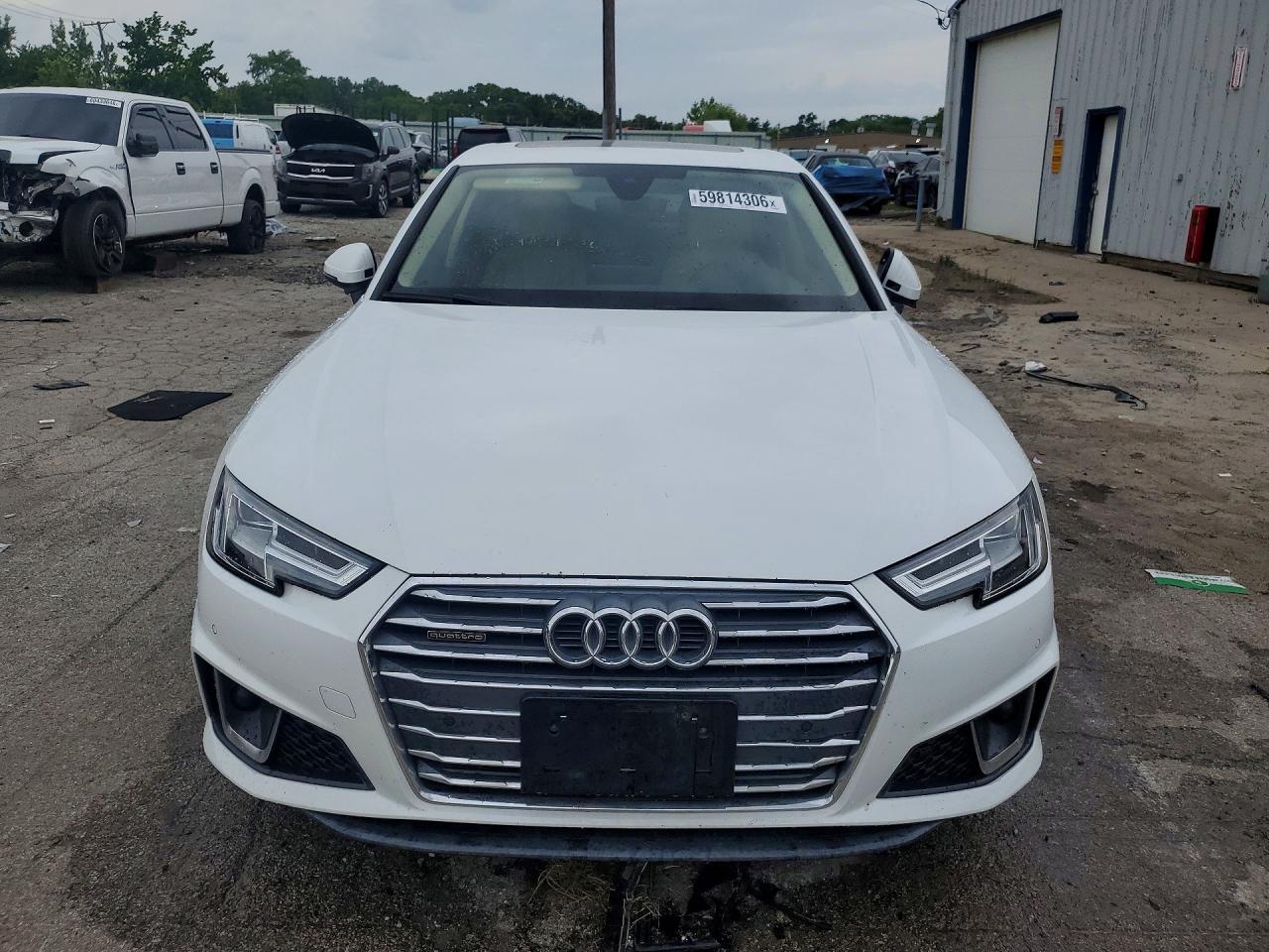 2019 Audi A4 Premium Plus White vin: WAUENAF40KN010229