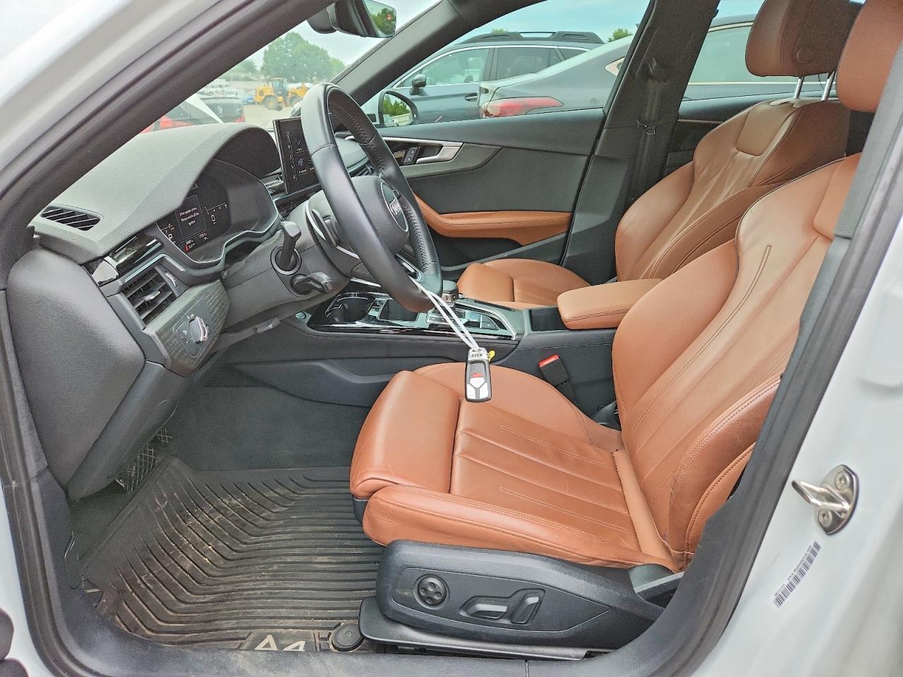 2020 Audi A4 Premium Plus White vin: WAUENAF41LA045063