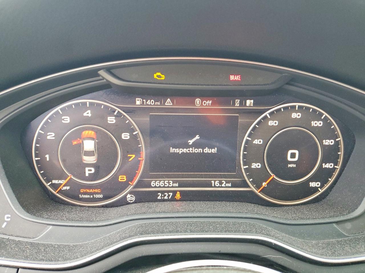 2017 Audi A4 Premium Plus Черный vin: WAUENAF42HN019393