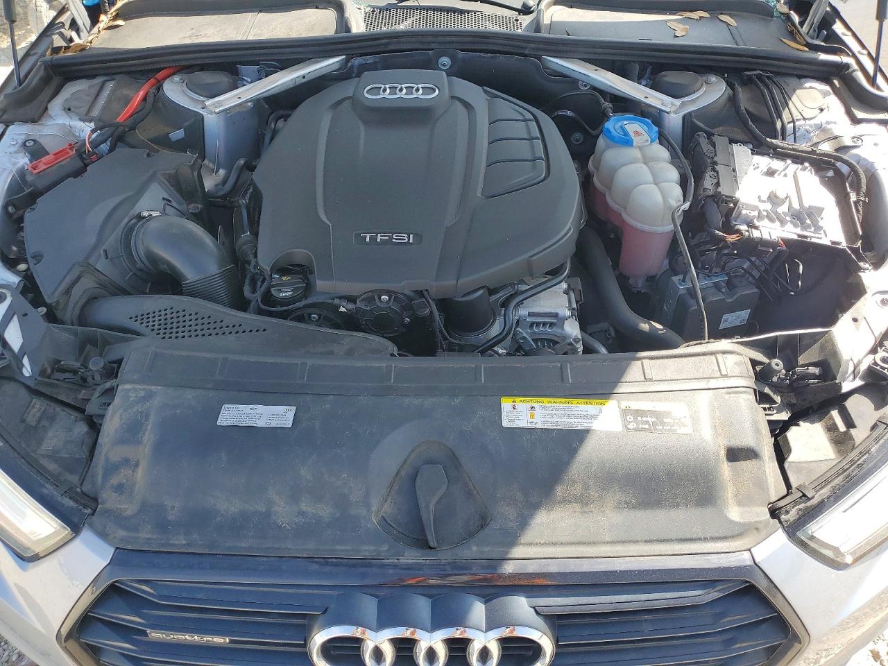 2018 Audi A4 Premium Plus Silver vin: WAUENAF42JN002941