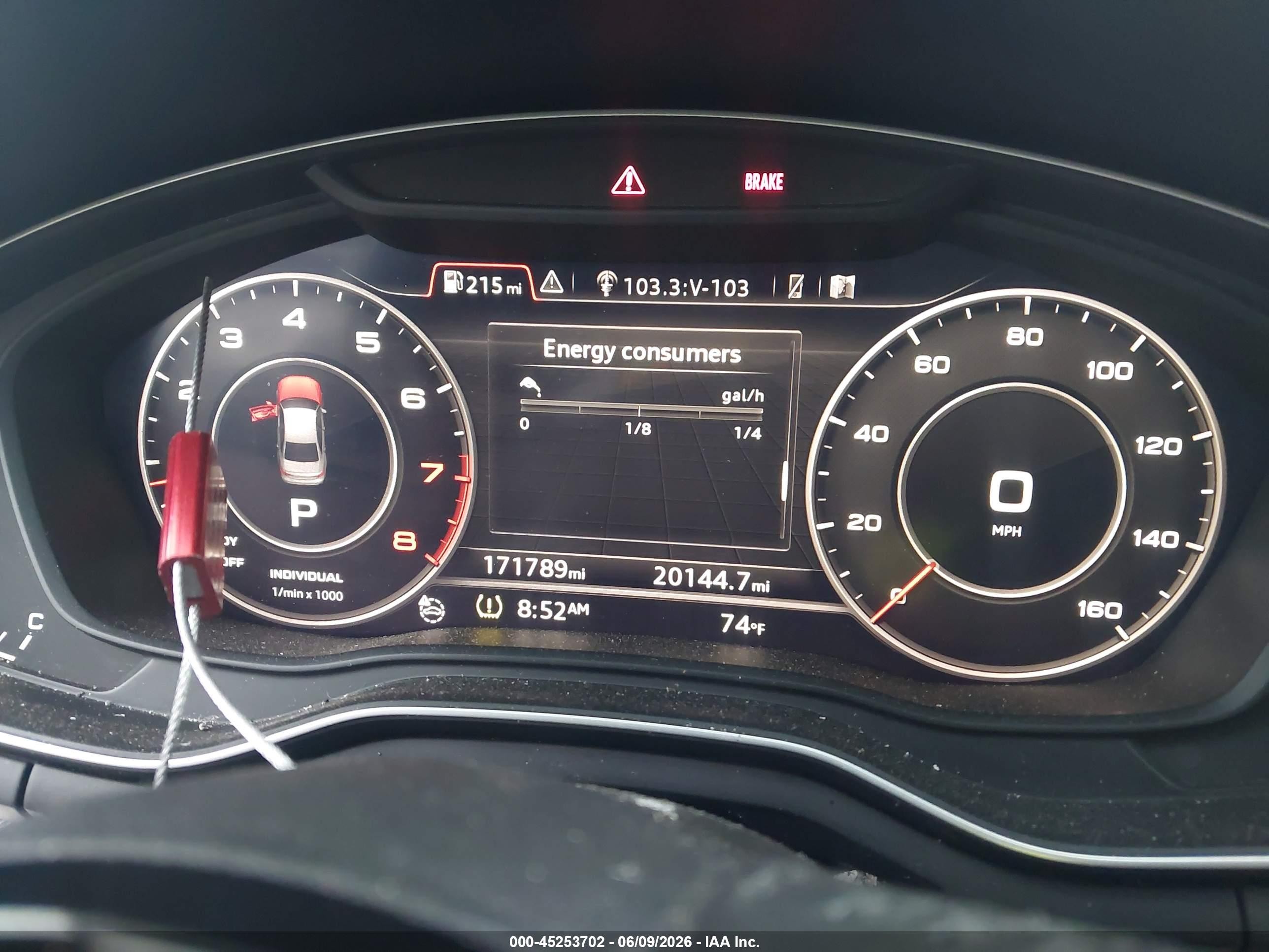 2017 Audi A4 2.0t Premium Black vin: WAUENAF43HN004739
