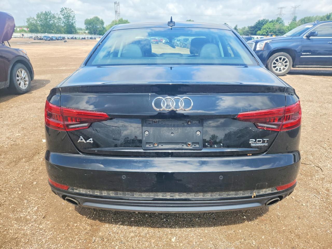 2017 Audi A4 Premium Plus Черный vin: WAUENAF43HN038941