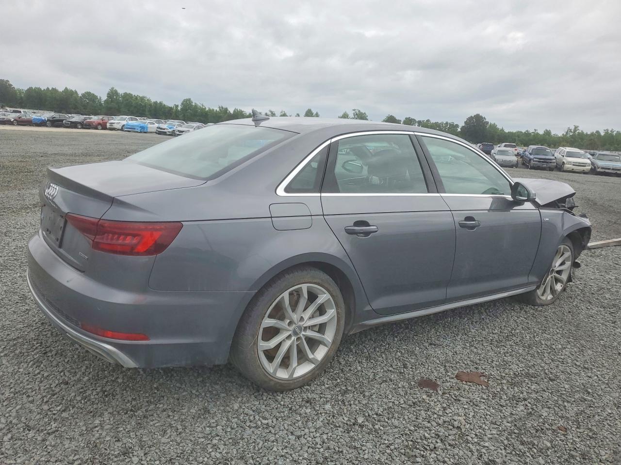 2019 Audi A4 Premium Plus Серый vin: WAUENAF45KA115257