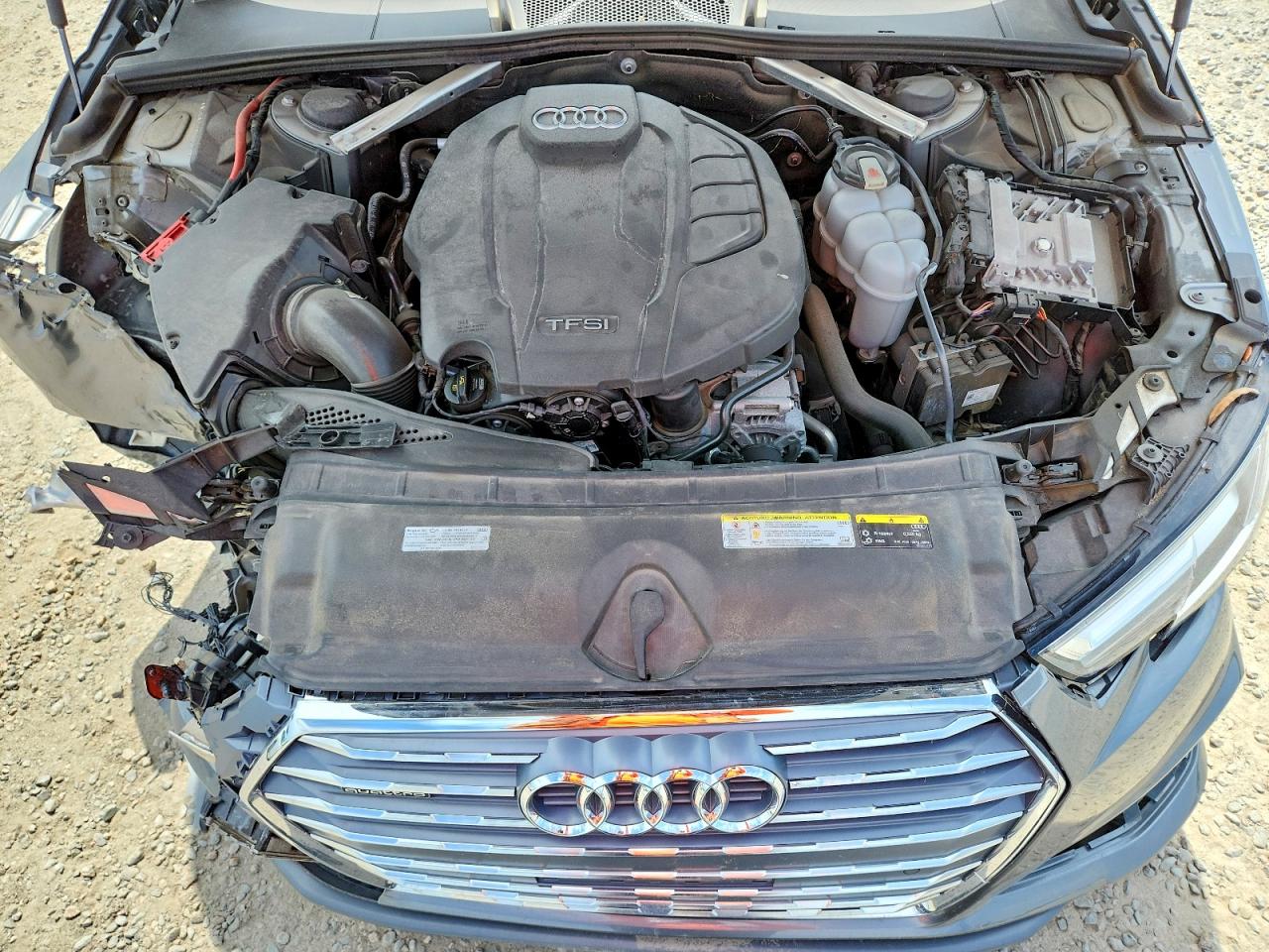 2019 Audi A4 Premium Plus Серый vin: WAUENAF45KA115257