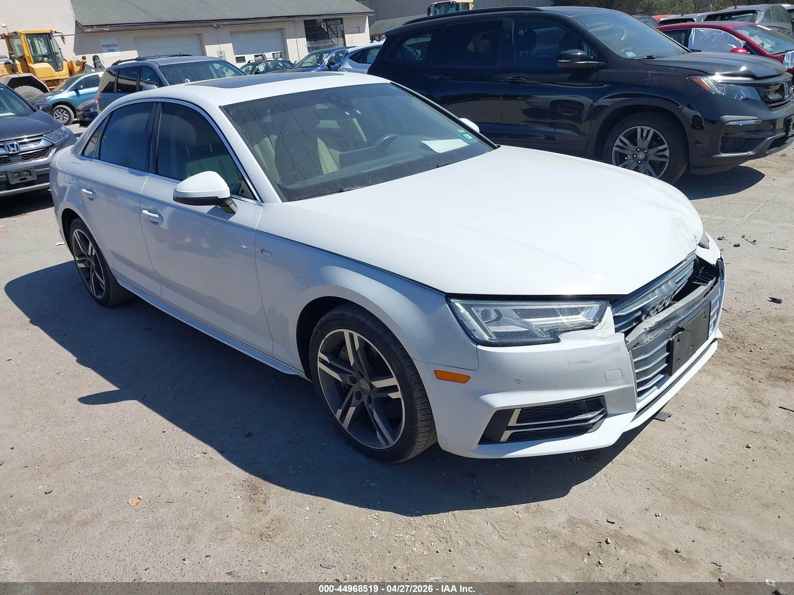 WAUENAF46HN028744