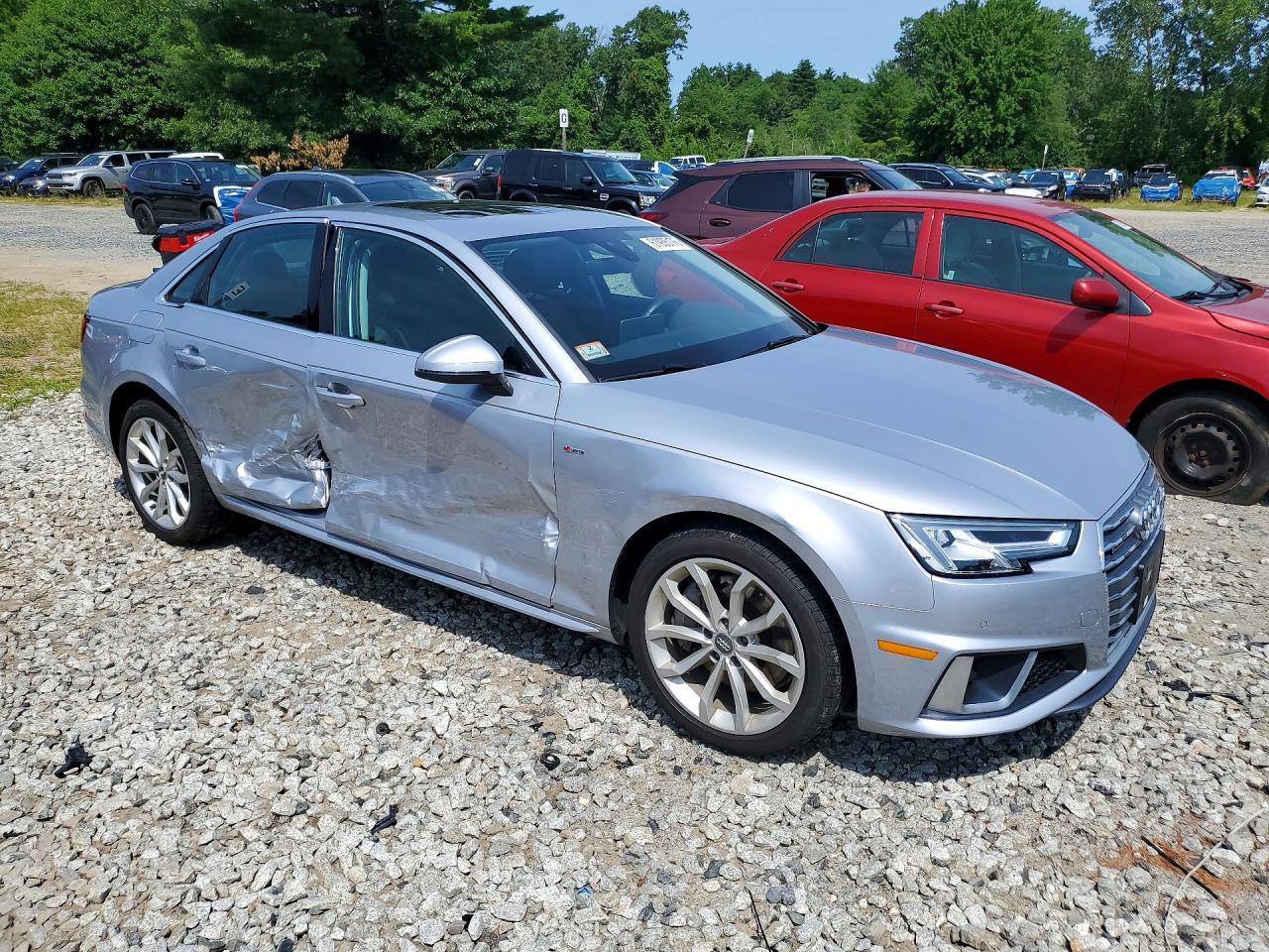 2019 Audi A4 Premium Plus Silver vin: WAUENAF47KA003432