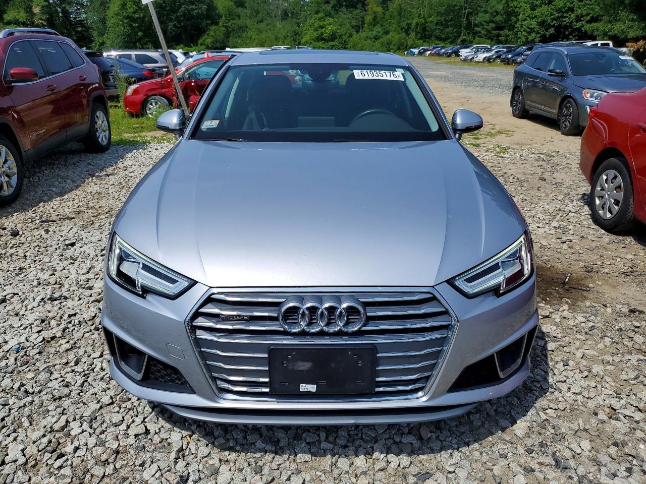2019 Audi A4 Premium Plus Silver vin: WAUENAF47KA003432