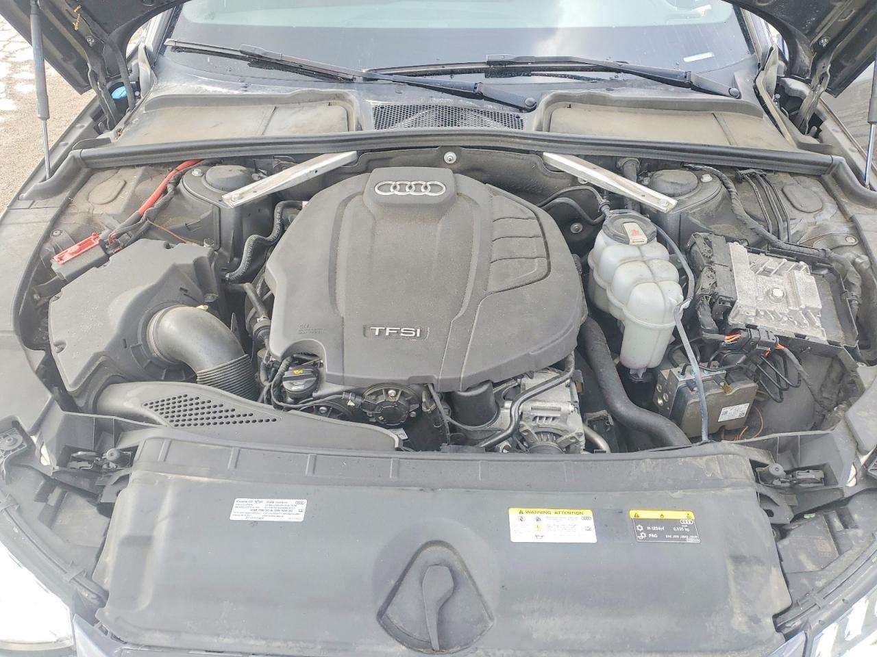 2020 Audi A4 Premium Plus Gray vin: WAUENAF47LN004932
