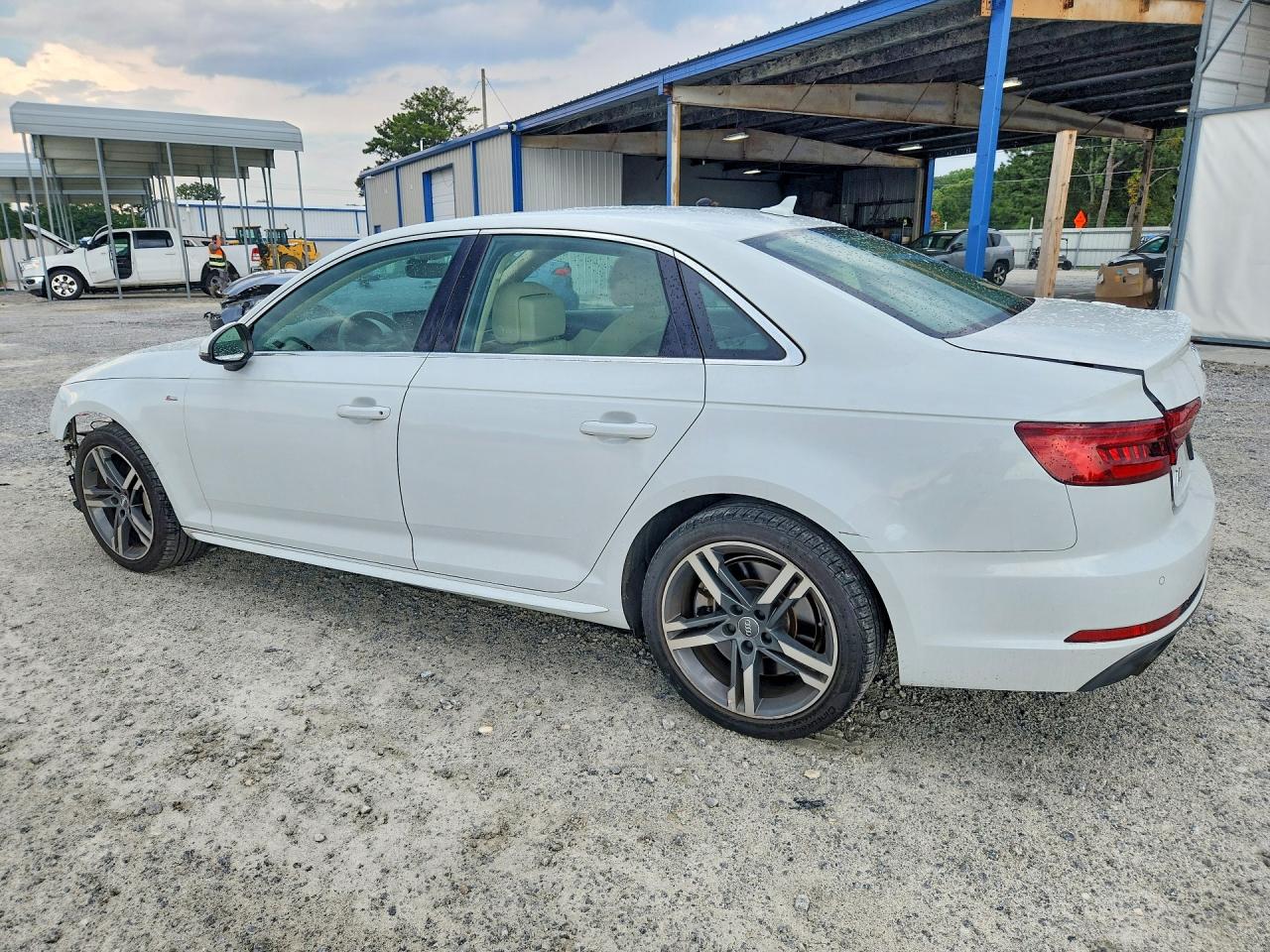2018 Audi A4 Premium Plus White vin: WAUENAF49JA090068