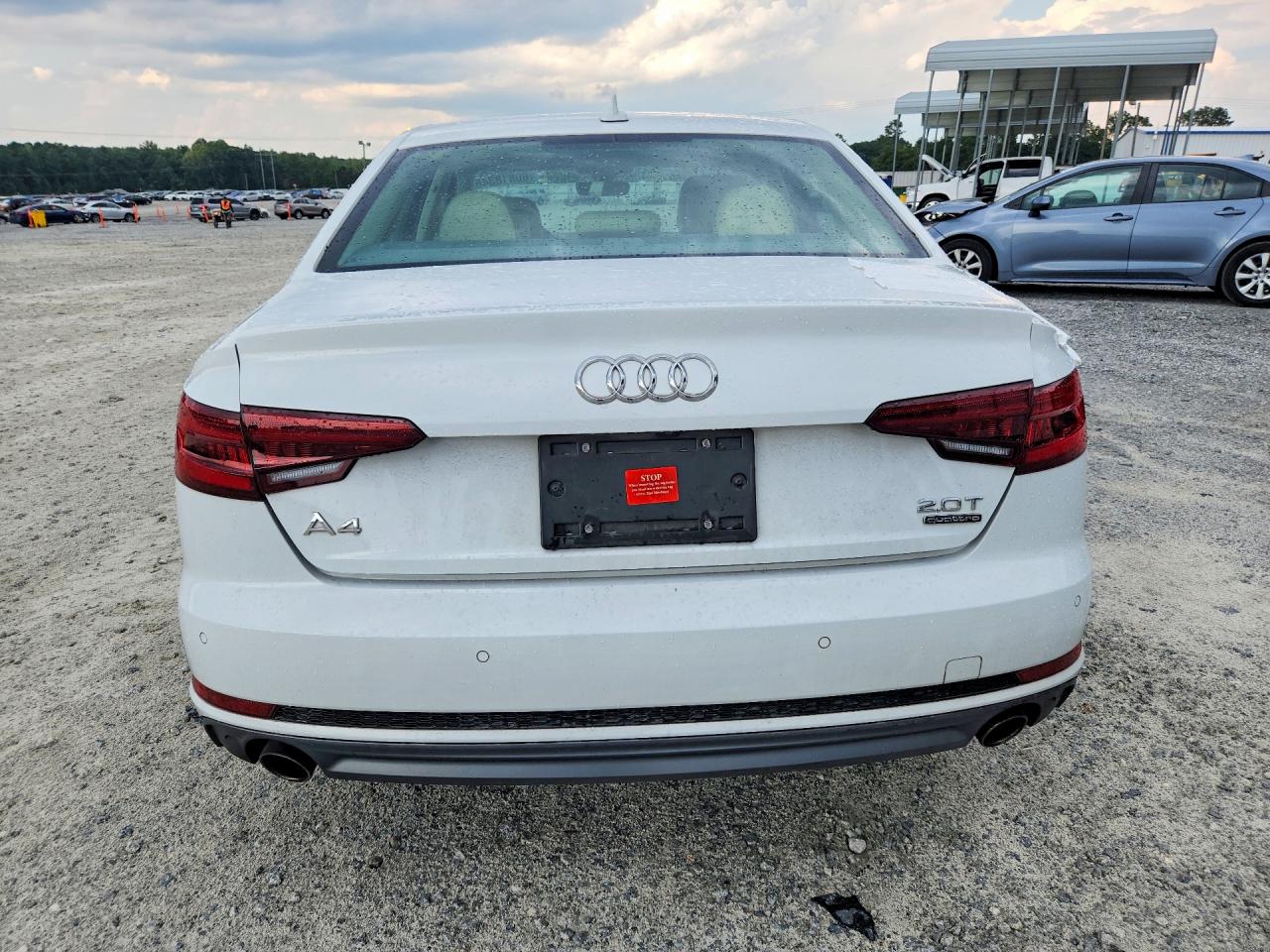 2018 Audi A4 Premium Plus White vin: WAUENAF49JA090068