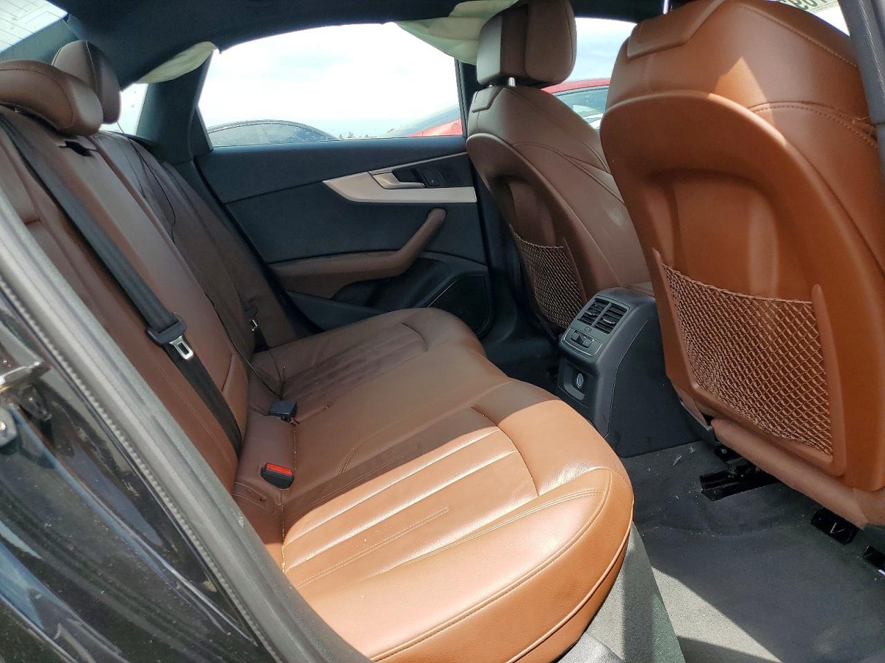 2018 Audi A4 Premium Plus Black vin: WAUENAF4XJA063526