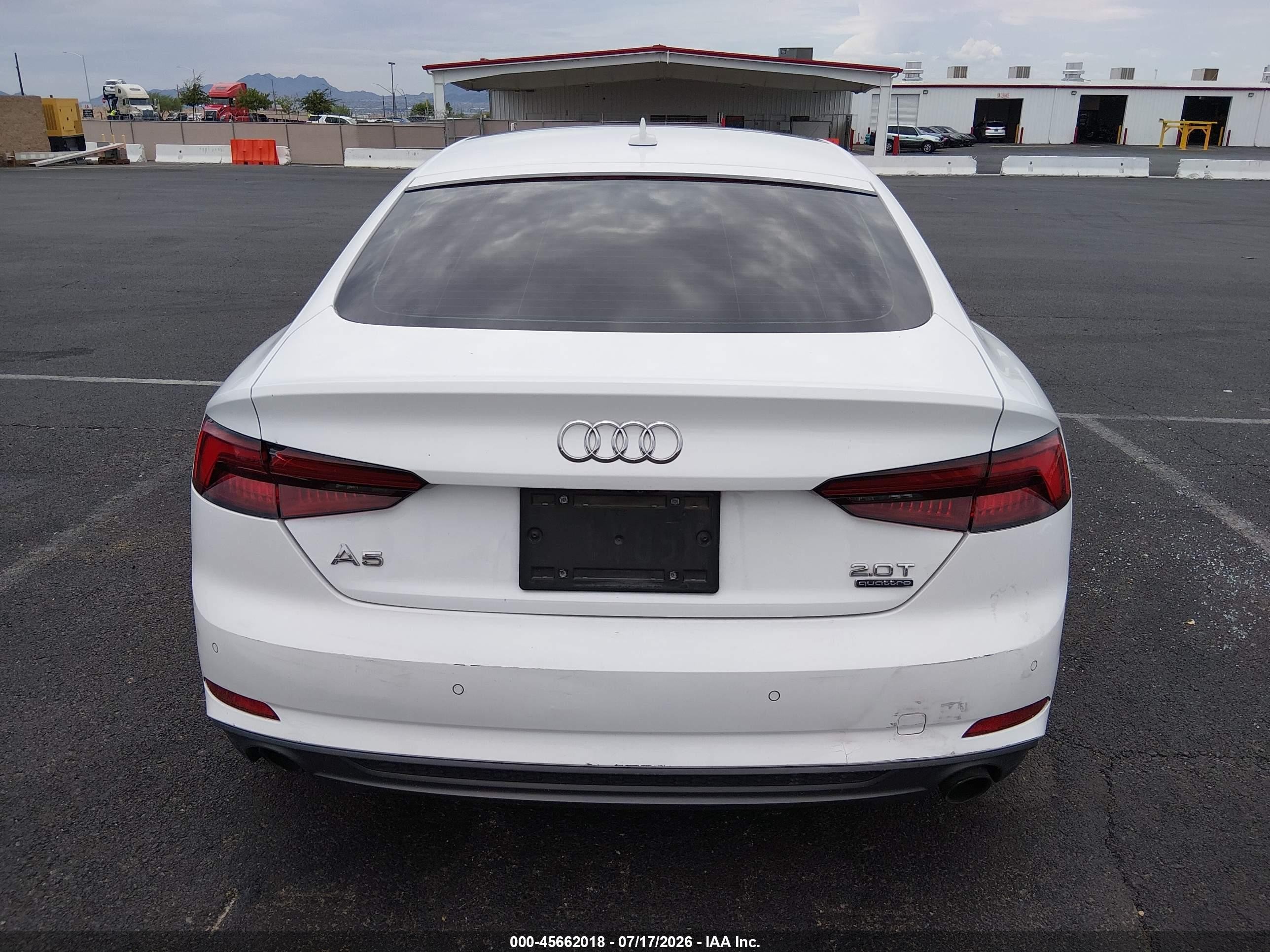 2018 Audi A5 2.0t Premium White vin: WAUENCF51JA104260