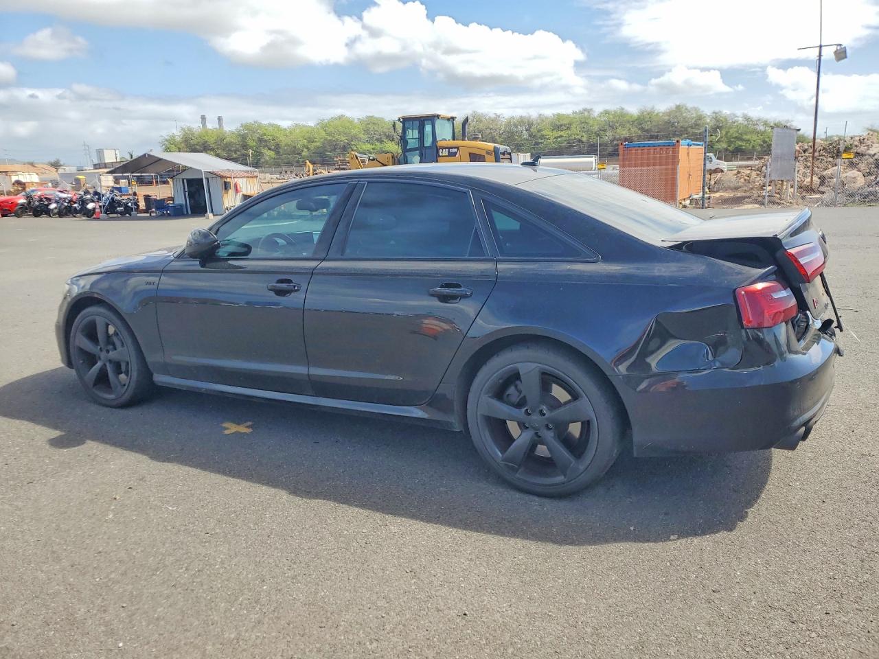 2015 Audi S6 Черный vin: WAUF2AFC2FN002451