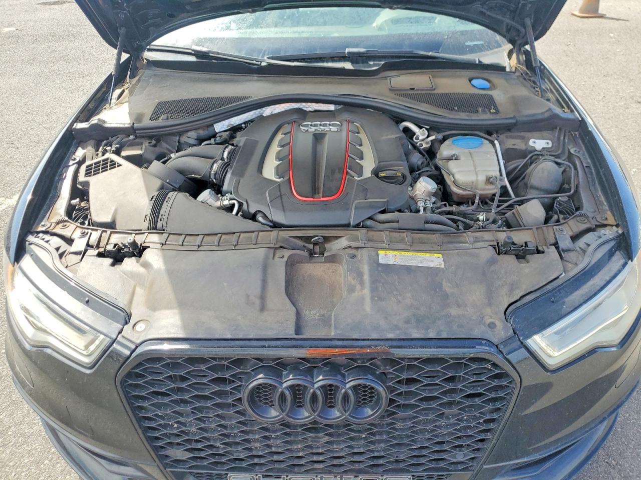 2015 Audi S6 Черный vin: WAUF2AFC2FN002451