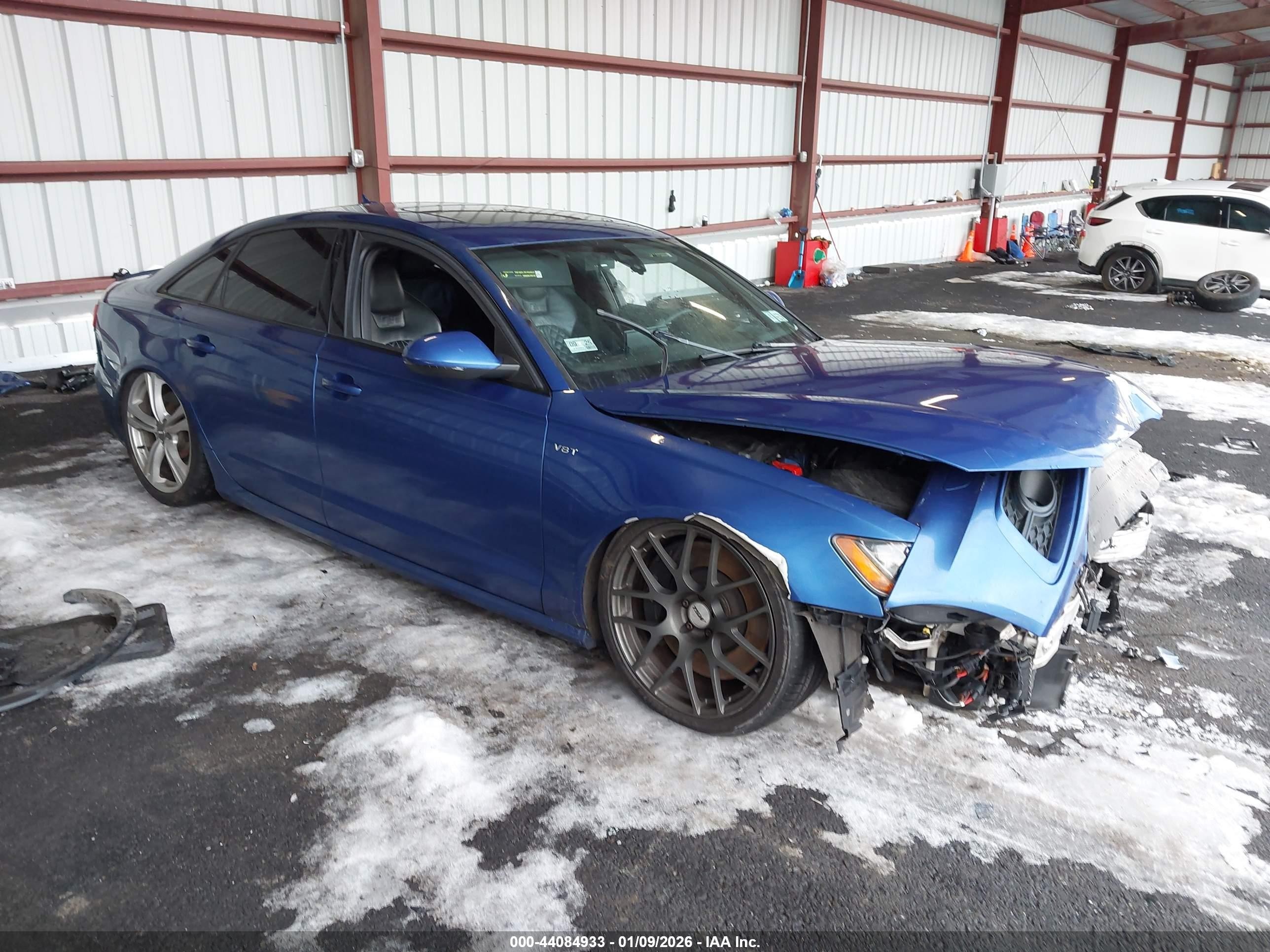 2015 Audi S6 4.0t Blue vin: WAUF2AFC2FN003907