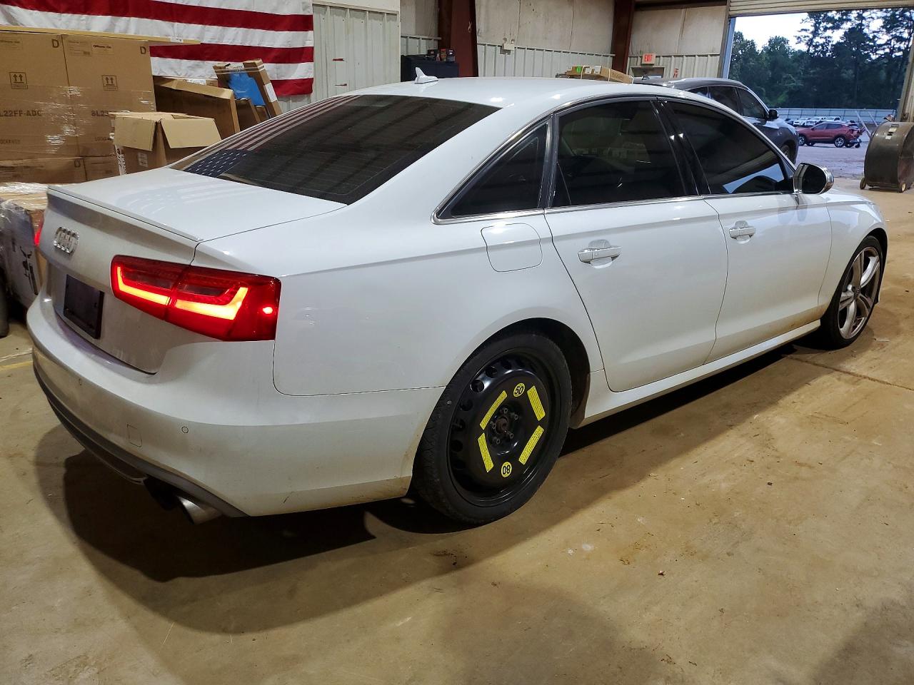 2013 Audi S6 White vin: WAUF2AFC5DN138859