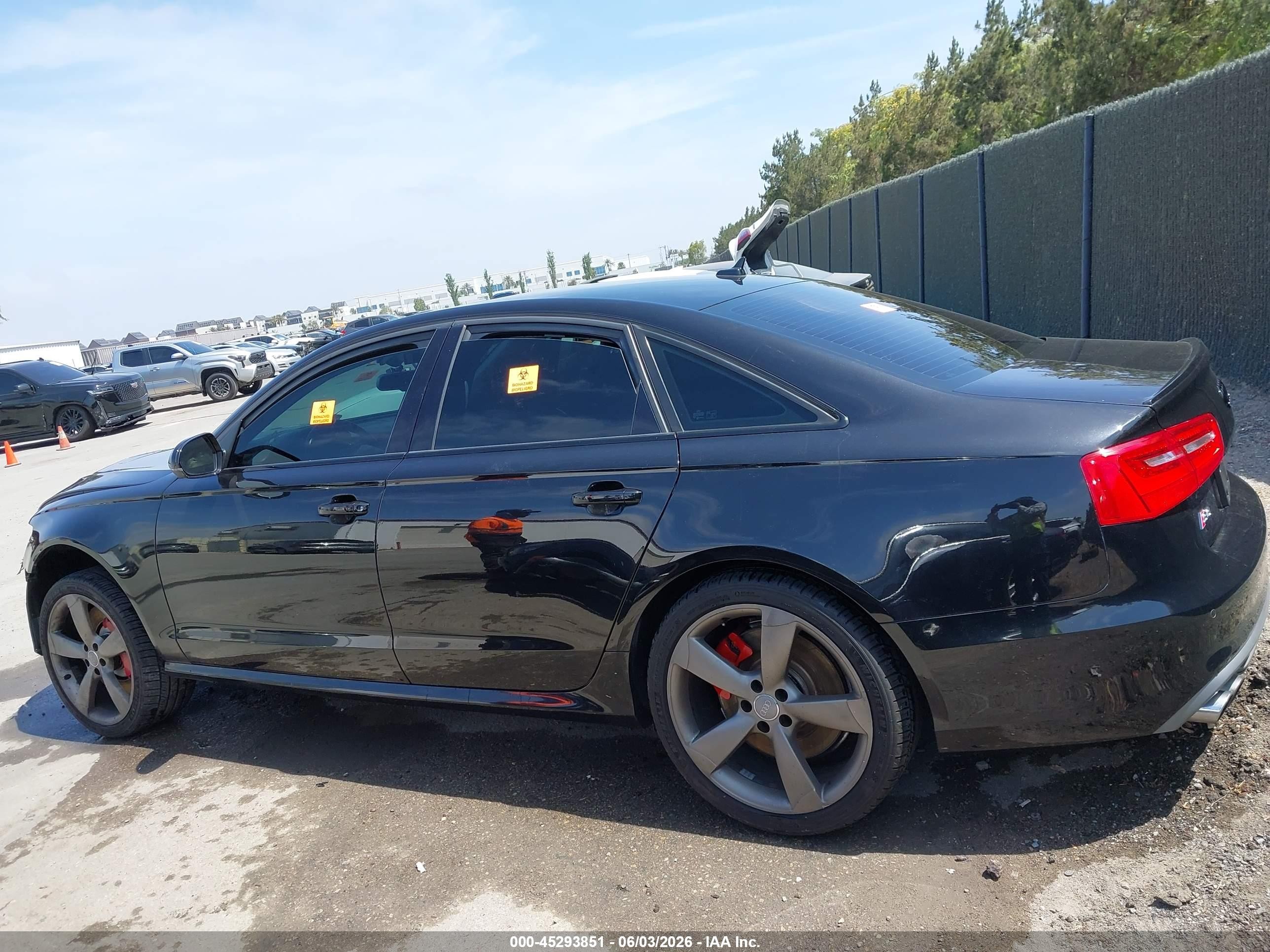 2014 Audi S6 4.0t Prestige Black vin: WAUF2AFC6EN009370