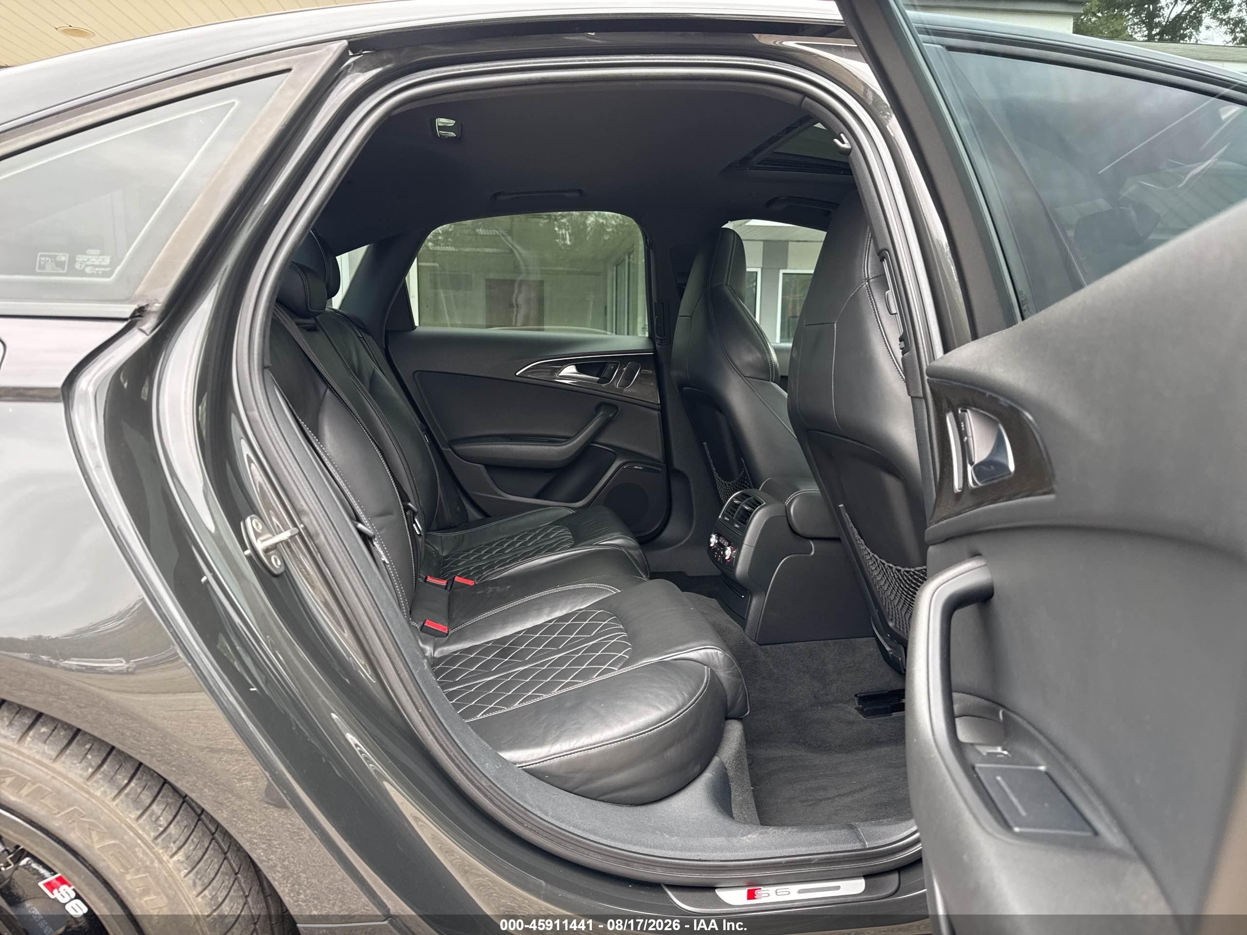 2013 Audi S6 4.0t Prestige Gray vin: WAUF2AFC9DN103239