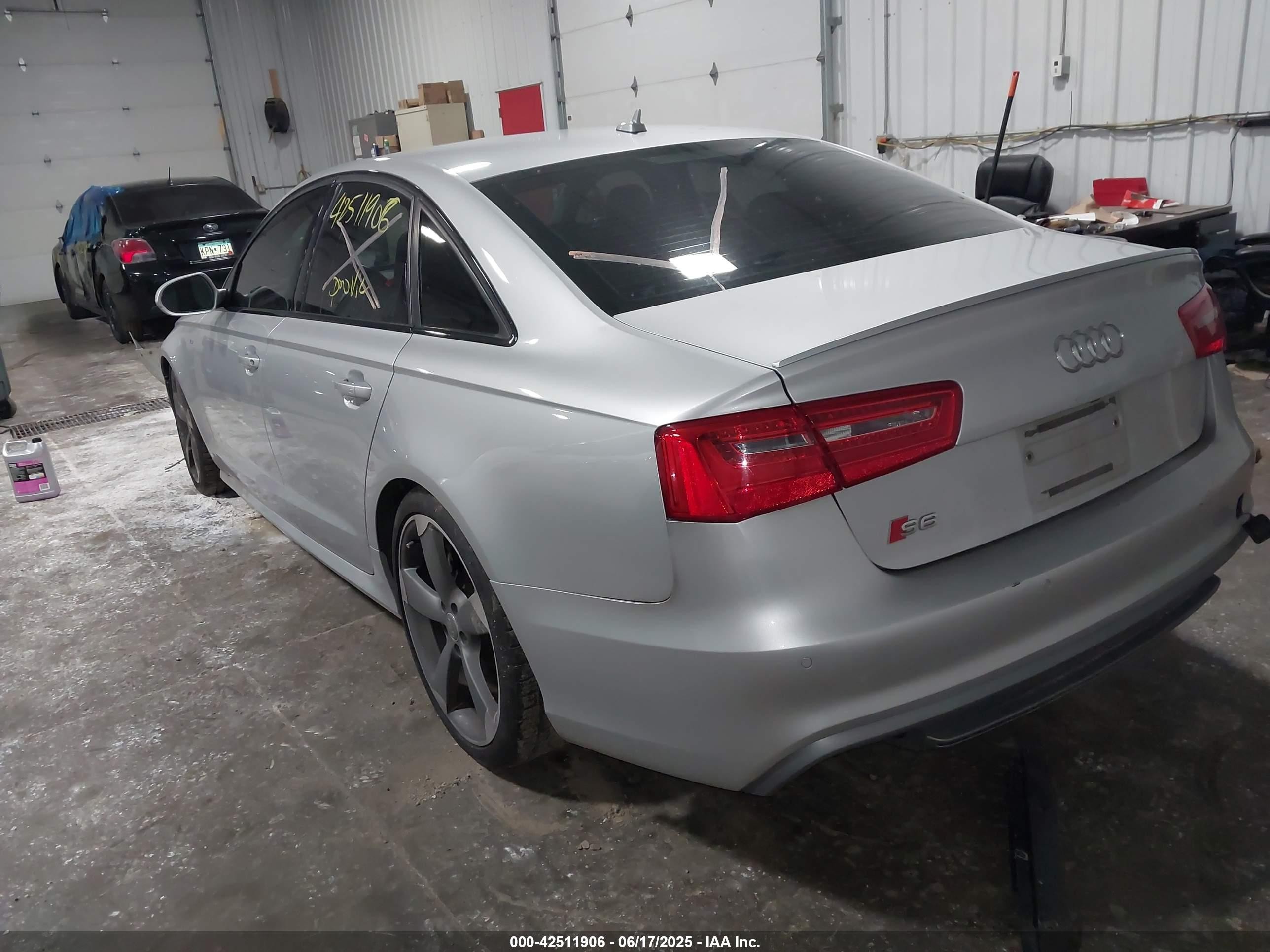 2015 Audi S6 4.0t Silver vin: WAUF2AFC9FN014211