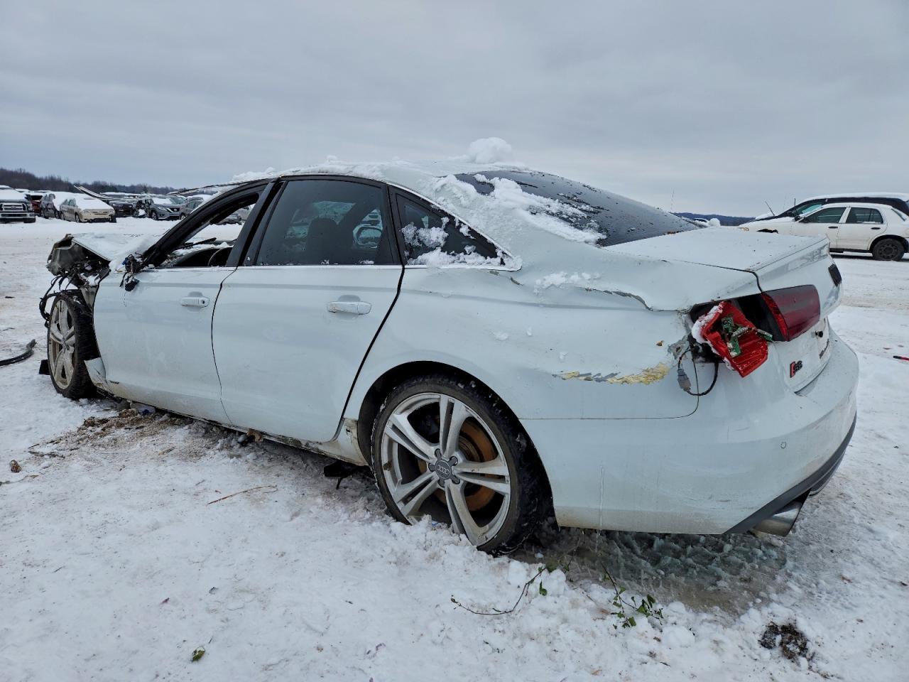 2015 Audi S6 White vin: WAUF2CFC5FN037884