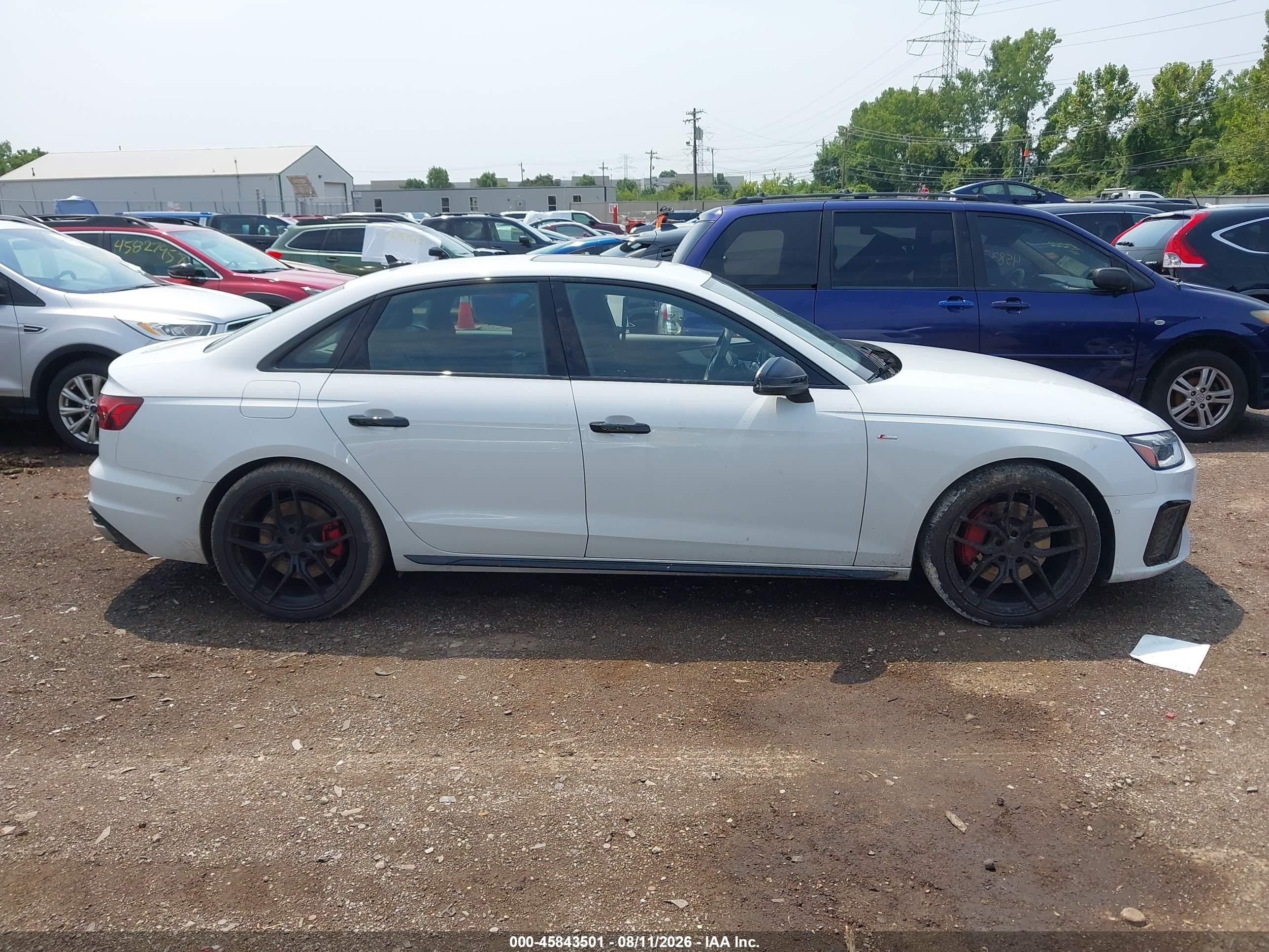 2022 Audi A4 Prestige 45 Tfsi S Line Quattro S Tronic White vin: WAUFAAF48NA045449
