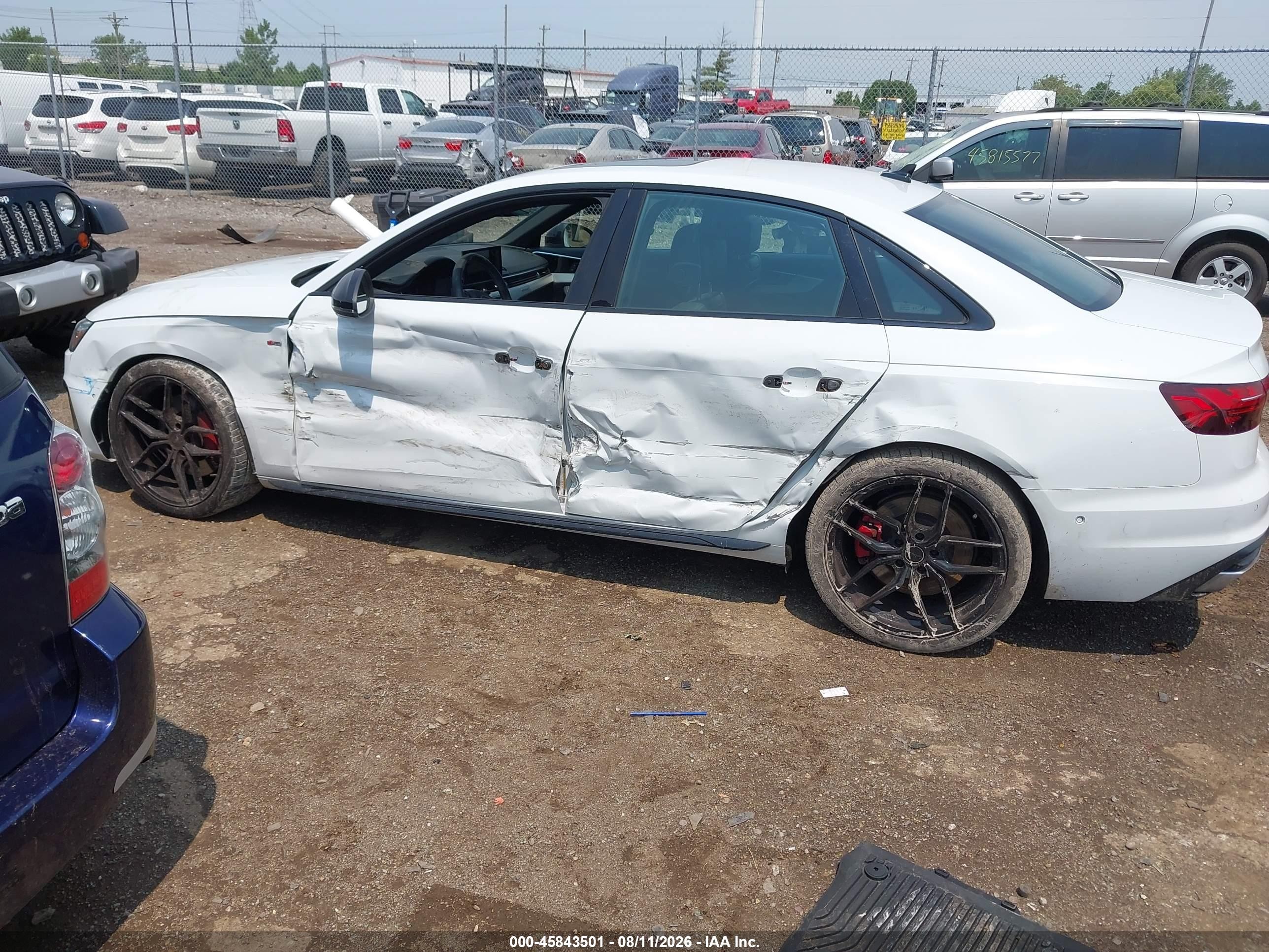 2022 Audi A4 Prestige 45 Tfsi S Line Quattro S Tronic White vin: WAUFAAF48NA045449
