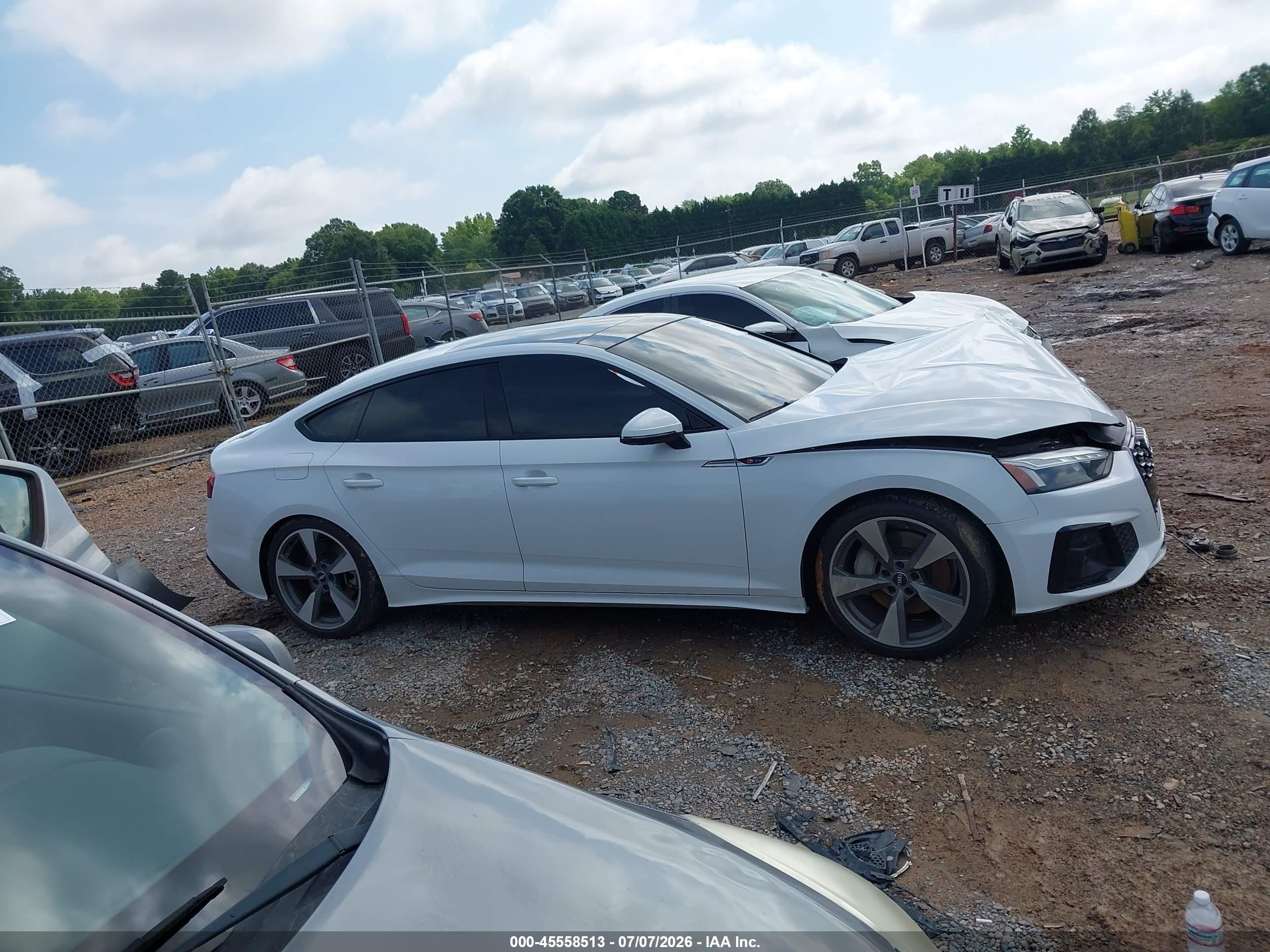 2021 Audi A5 Sportback Premium Plus 45 Tfsi Quattro S Tronic White vin: WAUFACF59MA019199