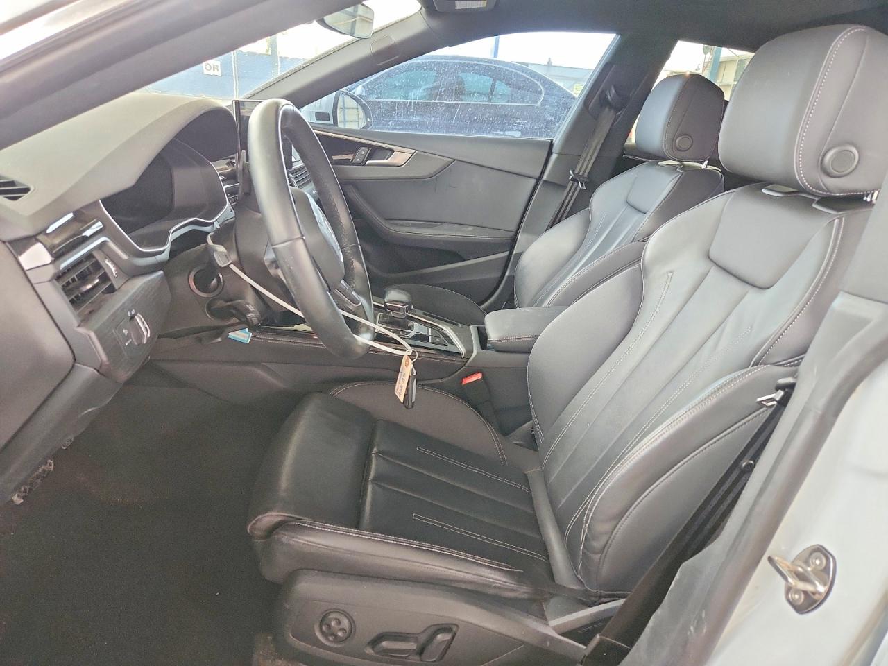 2024 Audi A5 Premium Plus 45 White vin: WAUFACF59RA117642
